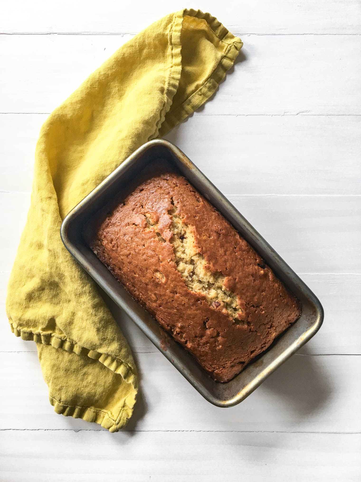 One Banana Banana Bread with Chocolate Chips and Walnuts | The View ...