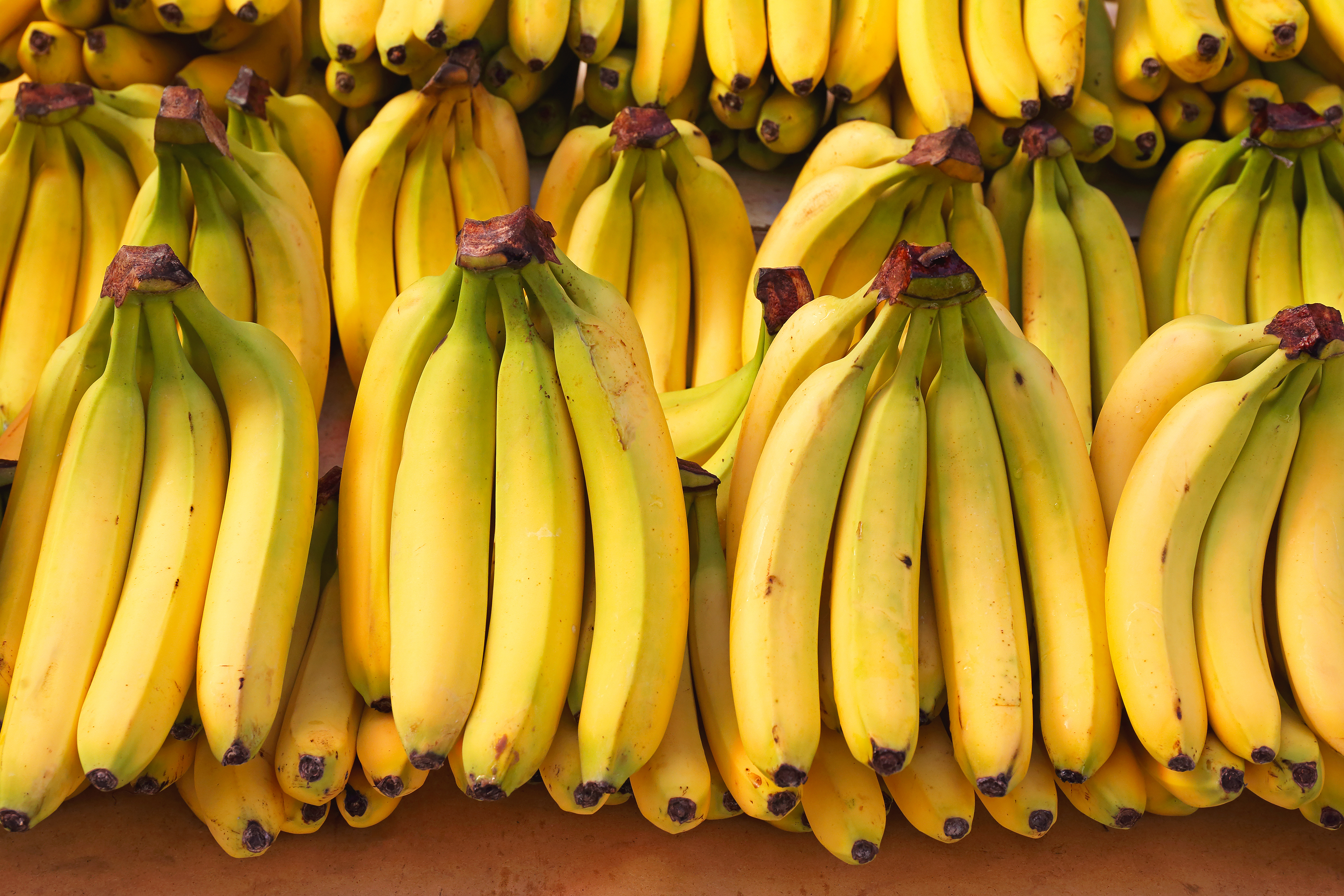 Is Eating a Lot of Bananas Healthy? | LIVESTRONG.COM