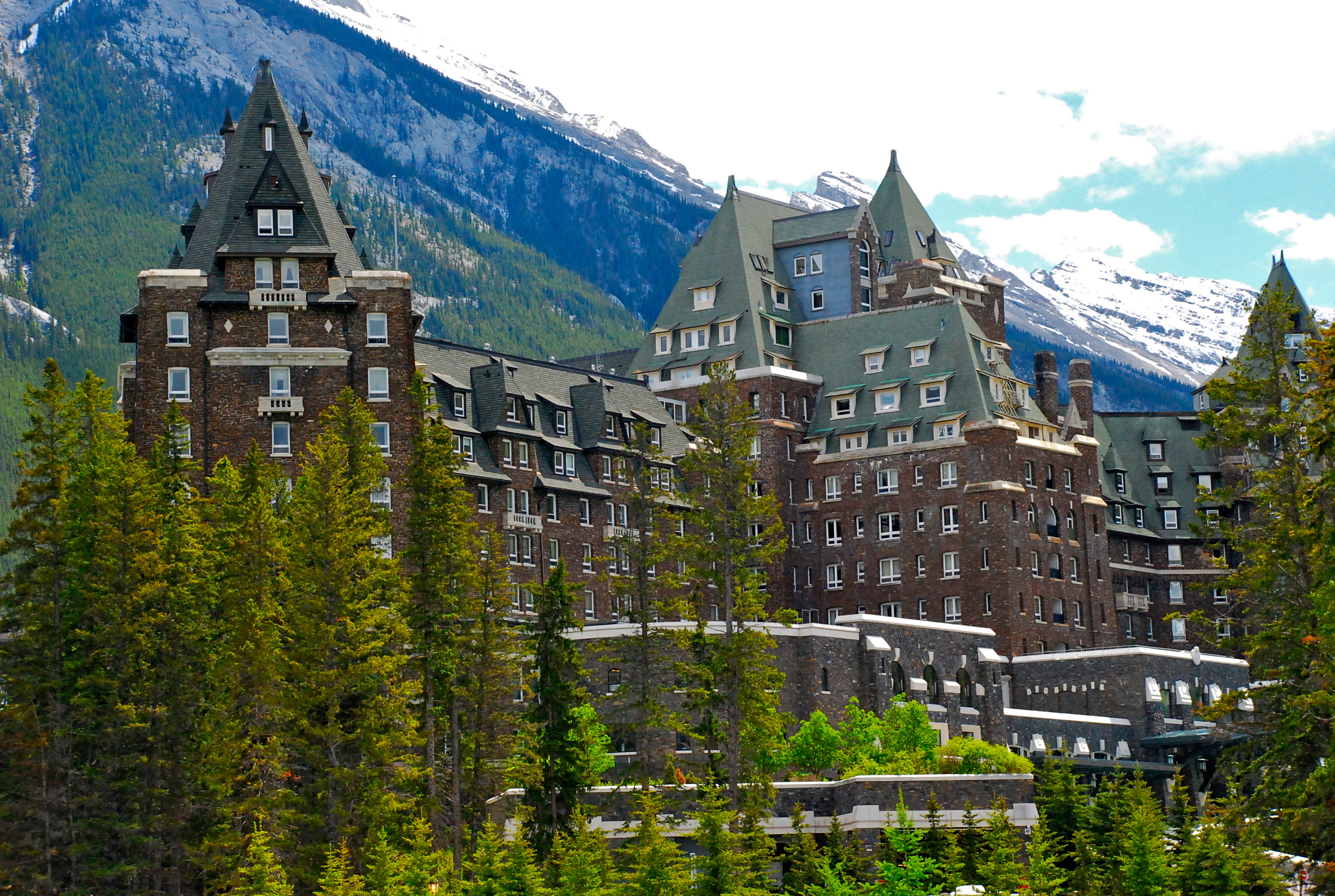 Luxuriating at the Fairmont Banff Springs Hotel - Canadian Rockies ...