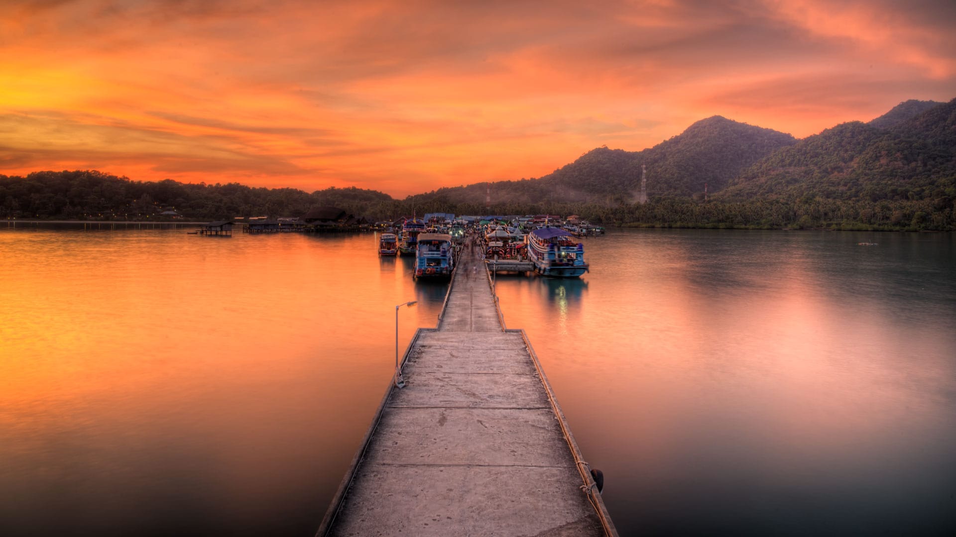 Top 6 sites to take a sunset picture in Koh Chang, Thailand - MEL365 ...