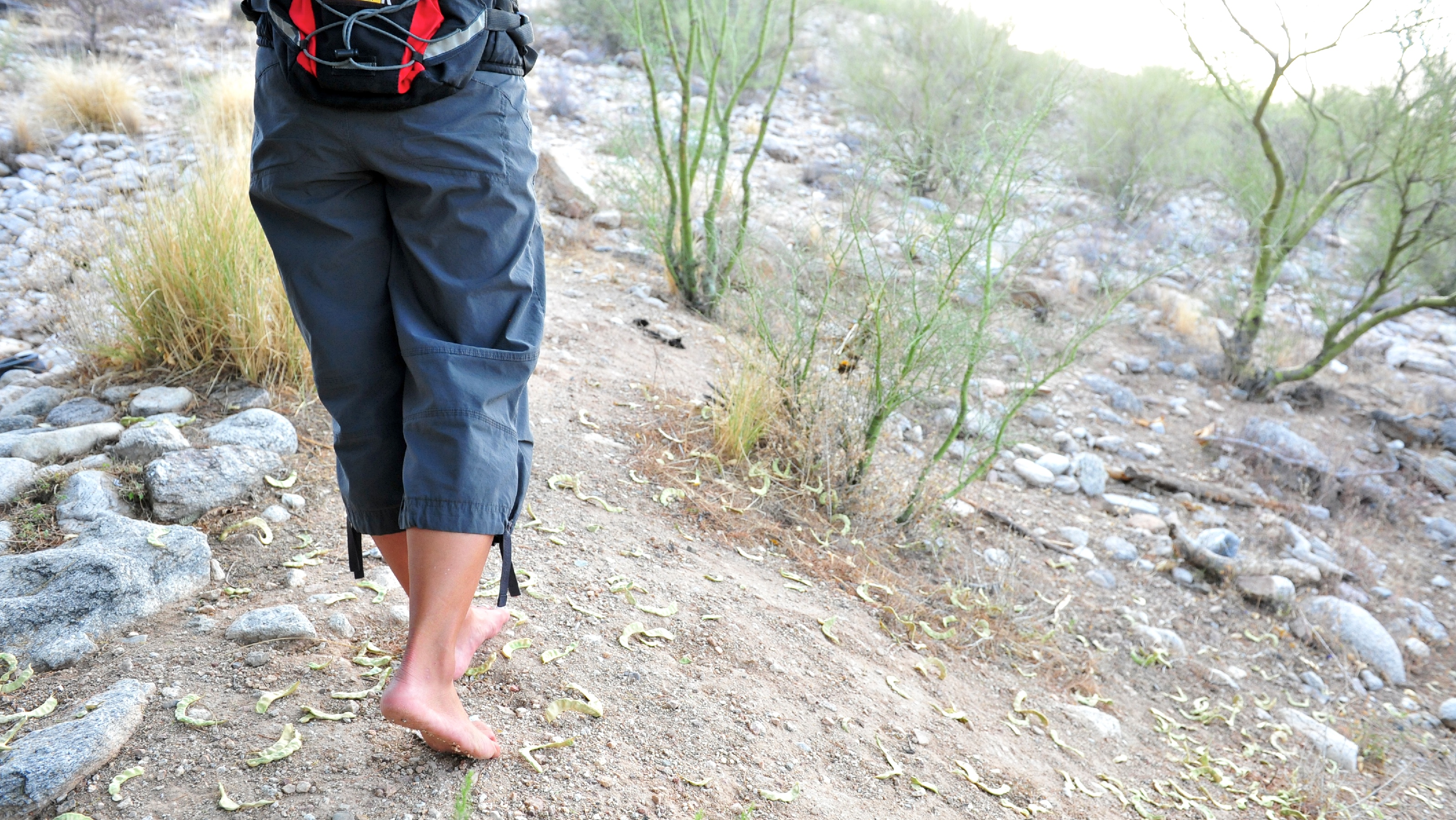 How to Start Barefoot Hiking: 8 Steps (with Pictures) - wikiHow