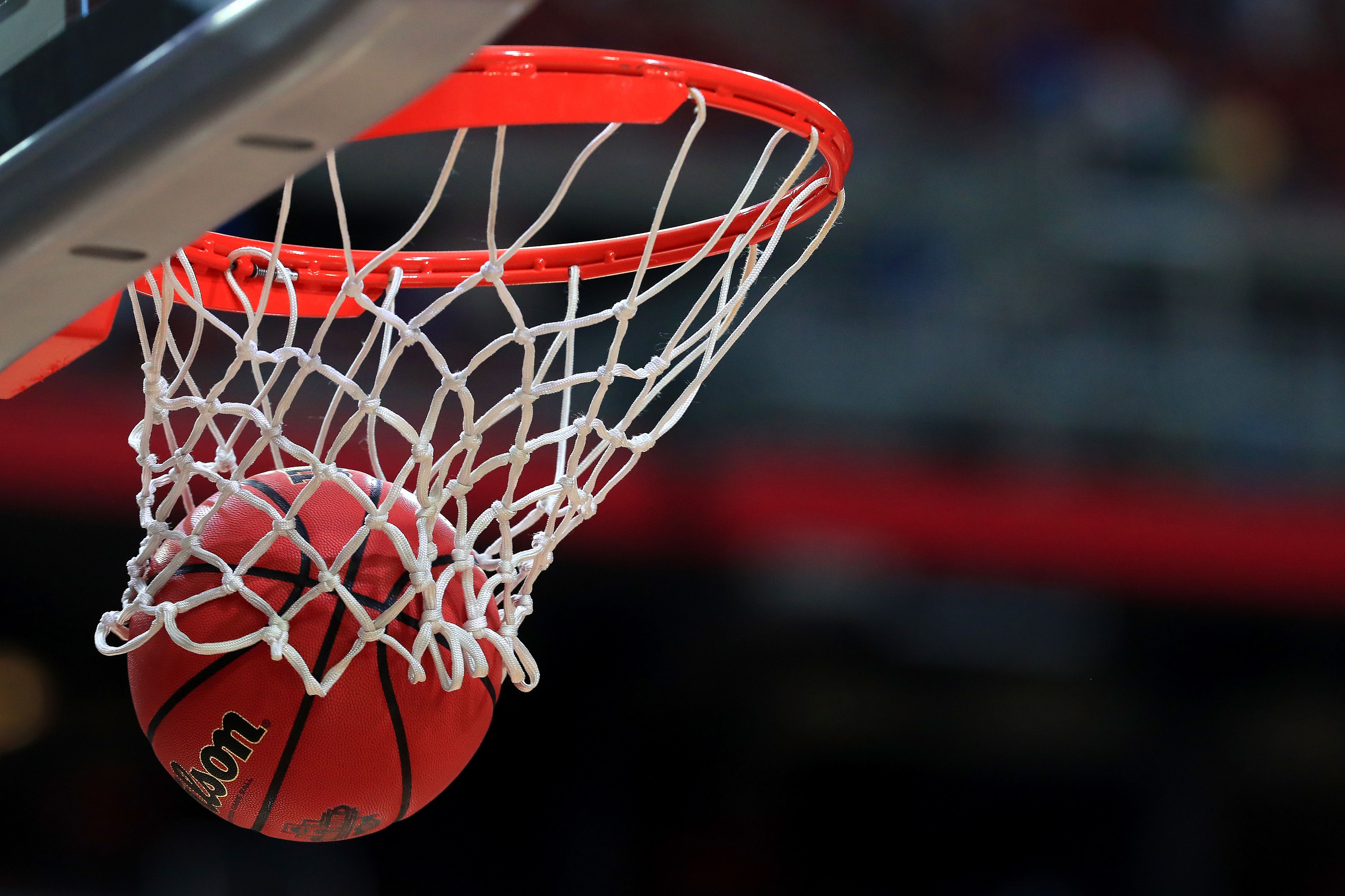 Illinois Basketball: 4 things the Illini need to change