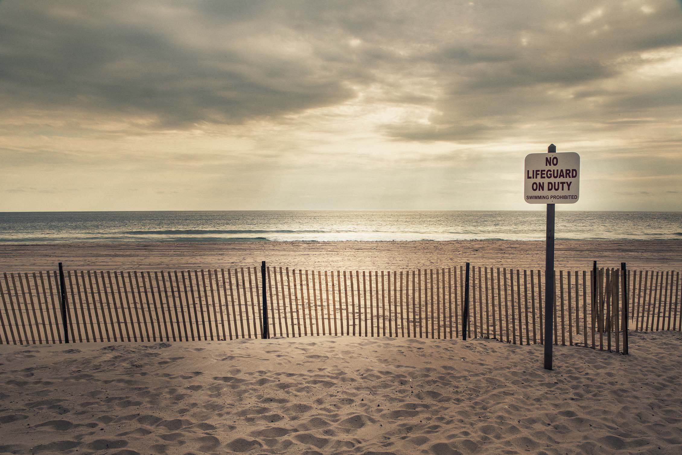 The Hamptons off season – The Beach II. 27,5″ x 19,5″/ 70 cm x 50 cm ...
