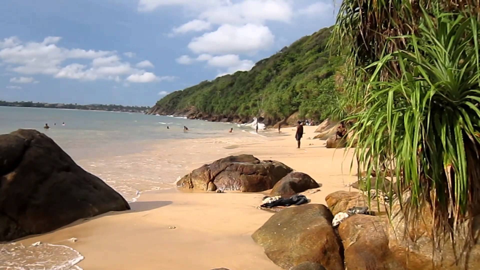 Jungle Beach - Sri Lanka - YouTube