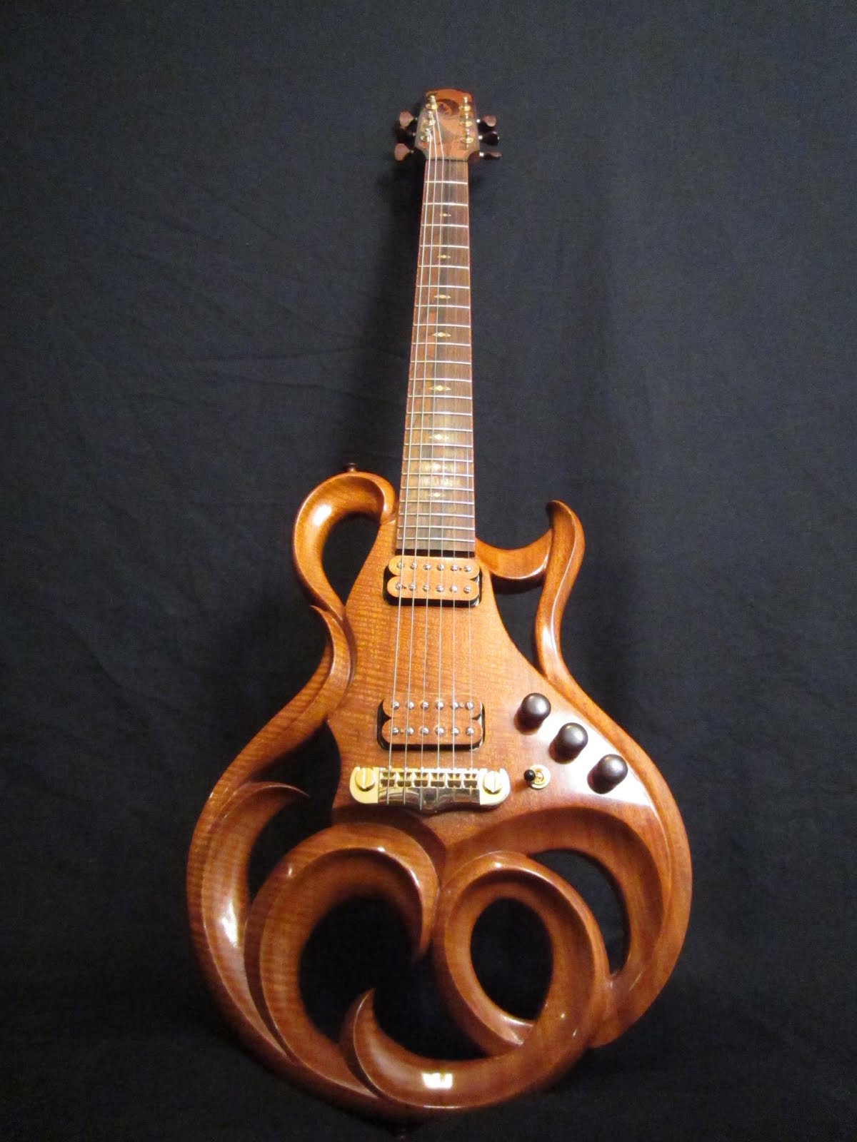 Rigaud Guitars Blog: The beautiful hand crafted Electric Guitar by ...