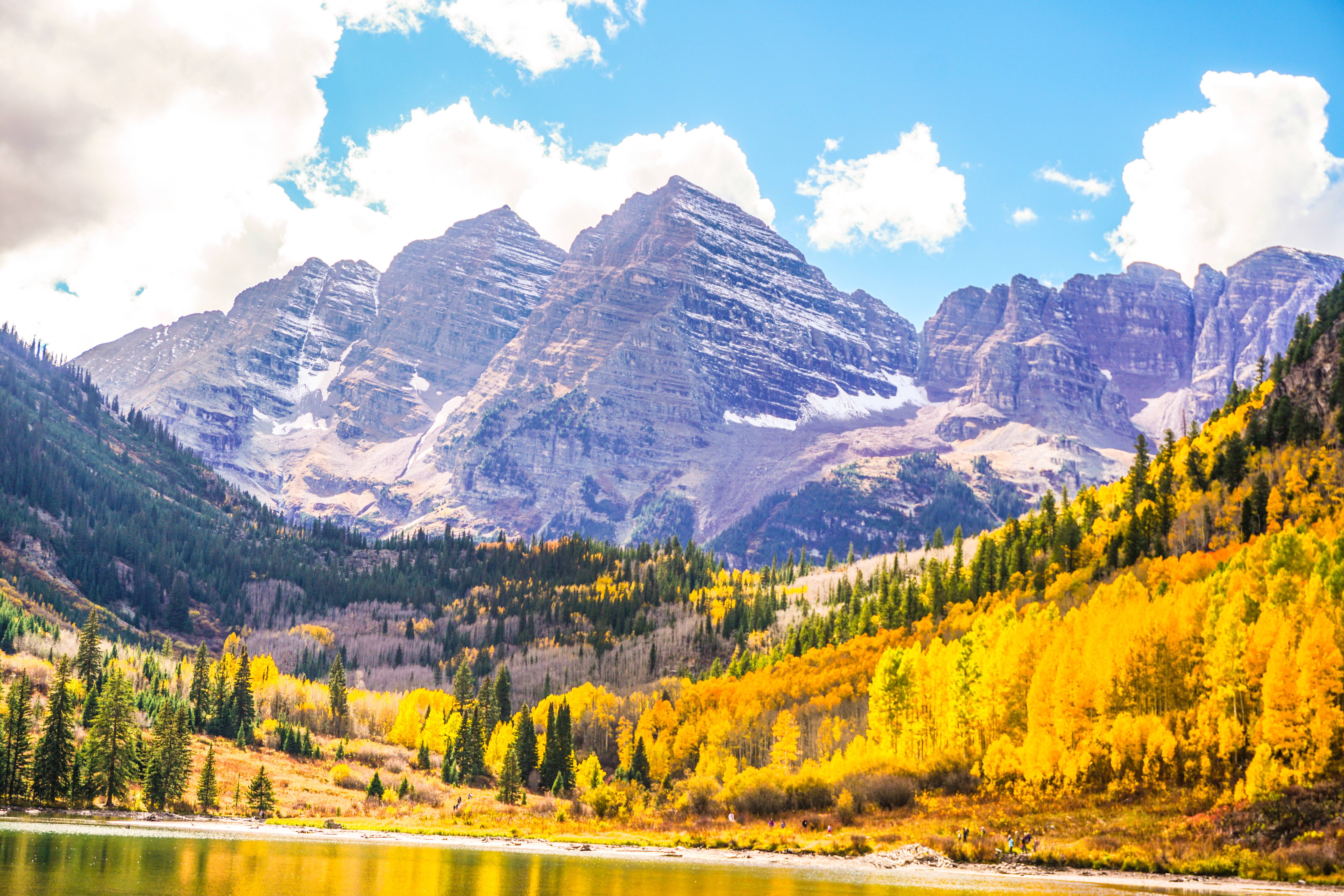 The most beautiful place in the world, during the fall. Maroon Bells ...