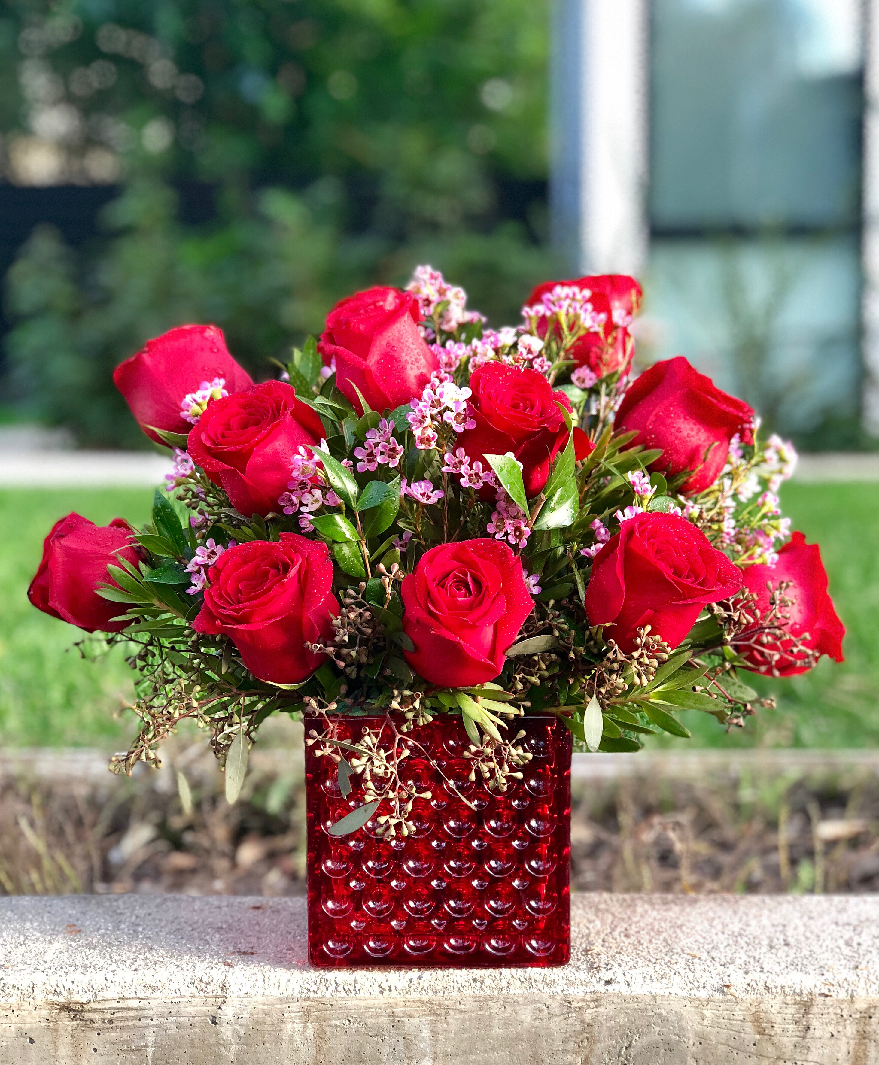 Dozen Beautiful Roses in Los Angeles, CA | Westwood Flower Shop