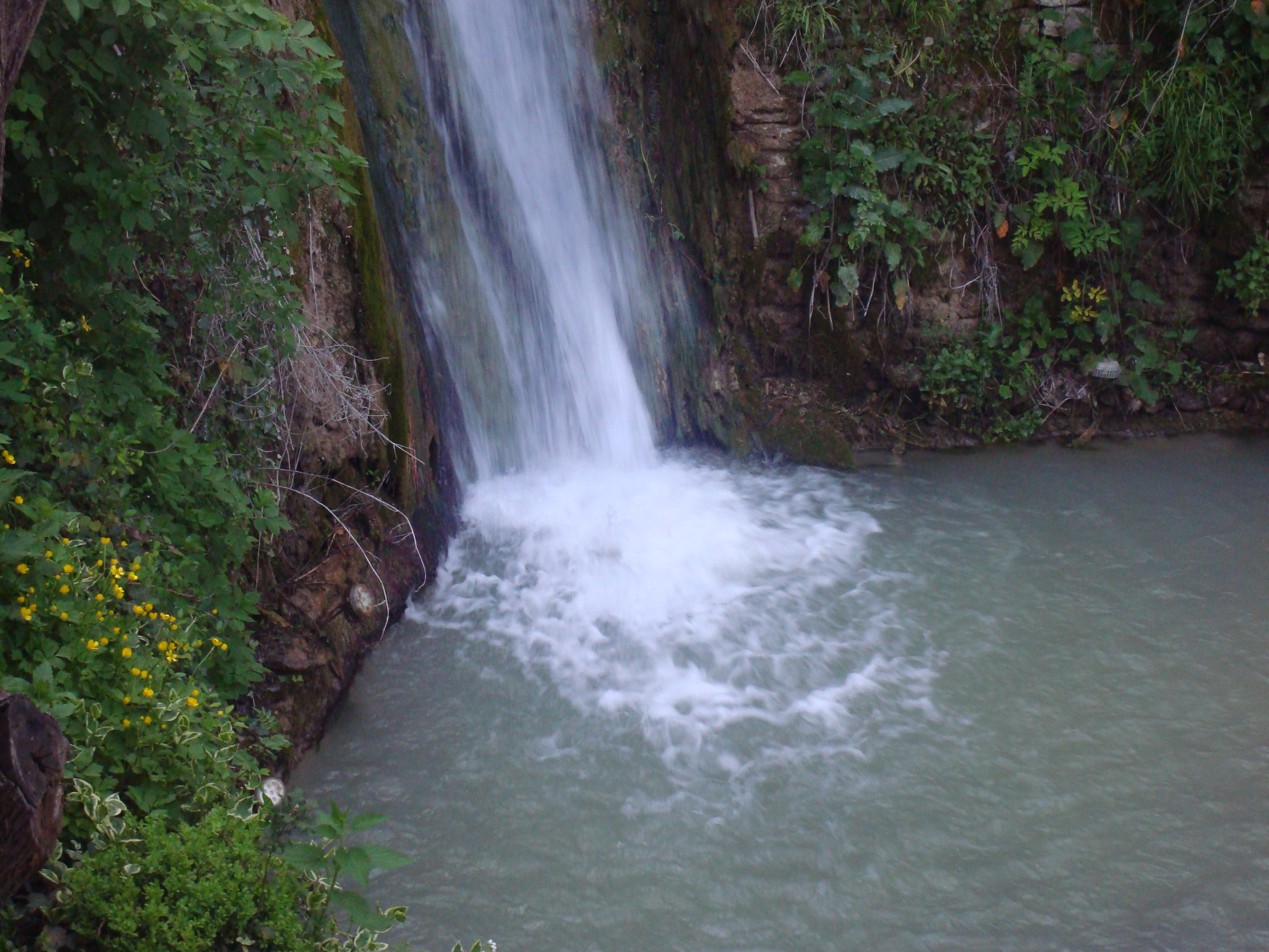 Beautiful waterfall, Beautiful, Natural, Nature, Outdoors, HQ Photo