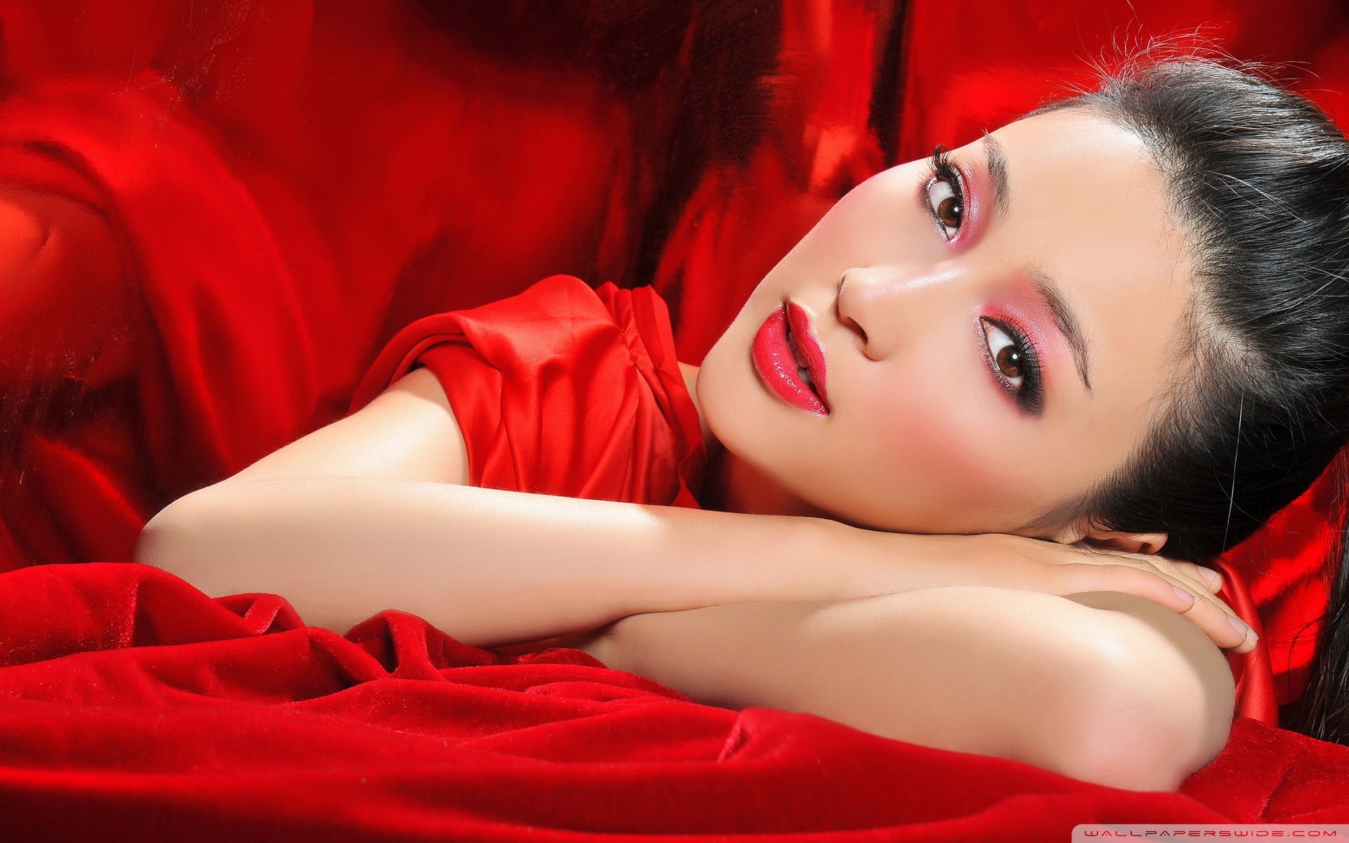 Beautiful Woman in Red ❤ 4K HD Desktop Wallpaper for 4K Ultra HD TV ...