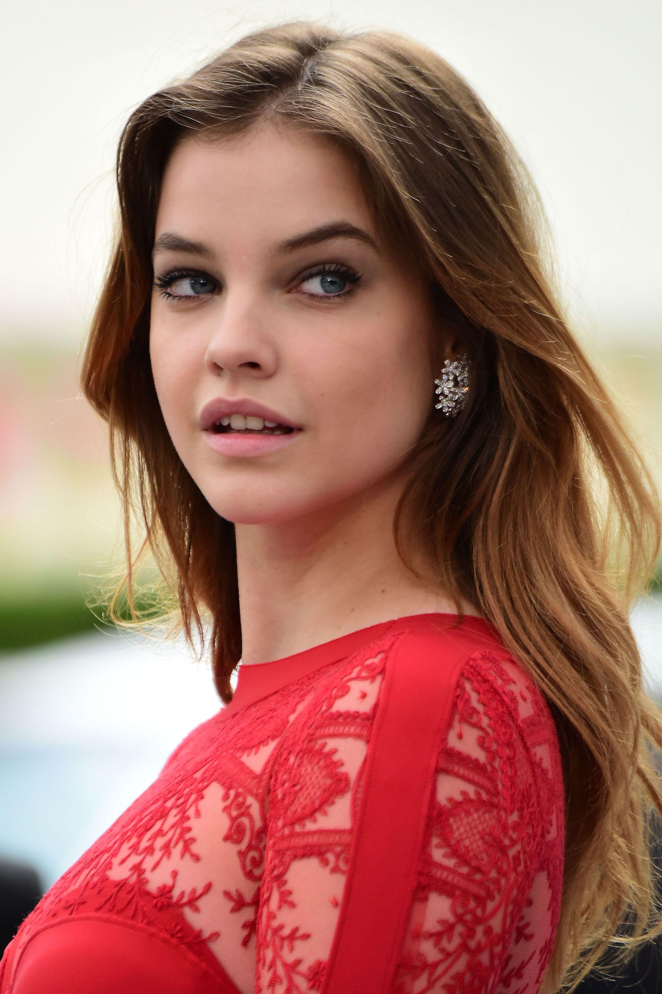 Beauty in red ❤ : BarbaraPalvin