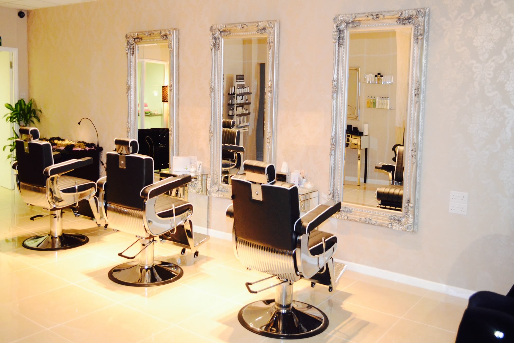 Beauty Salon in Hemel Hempstead, Hertfordshire - La Belle Beauty Lounge