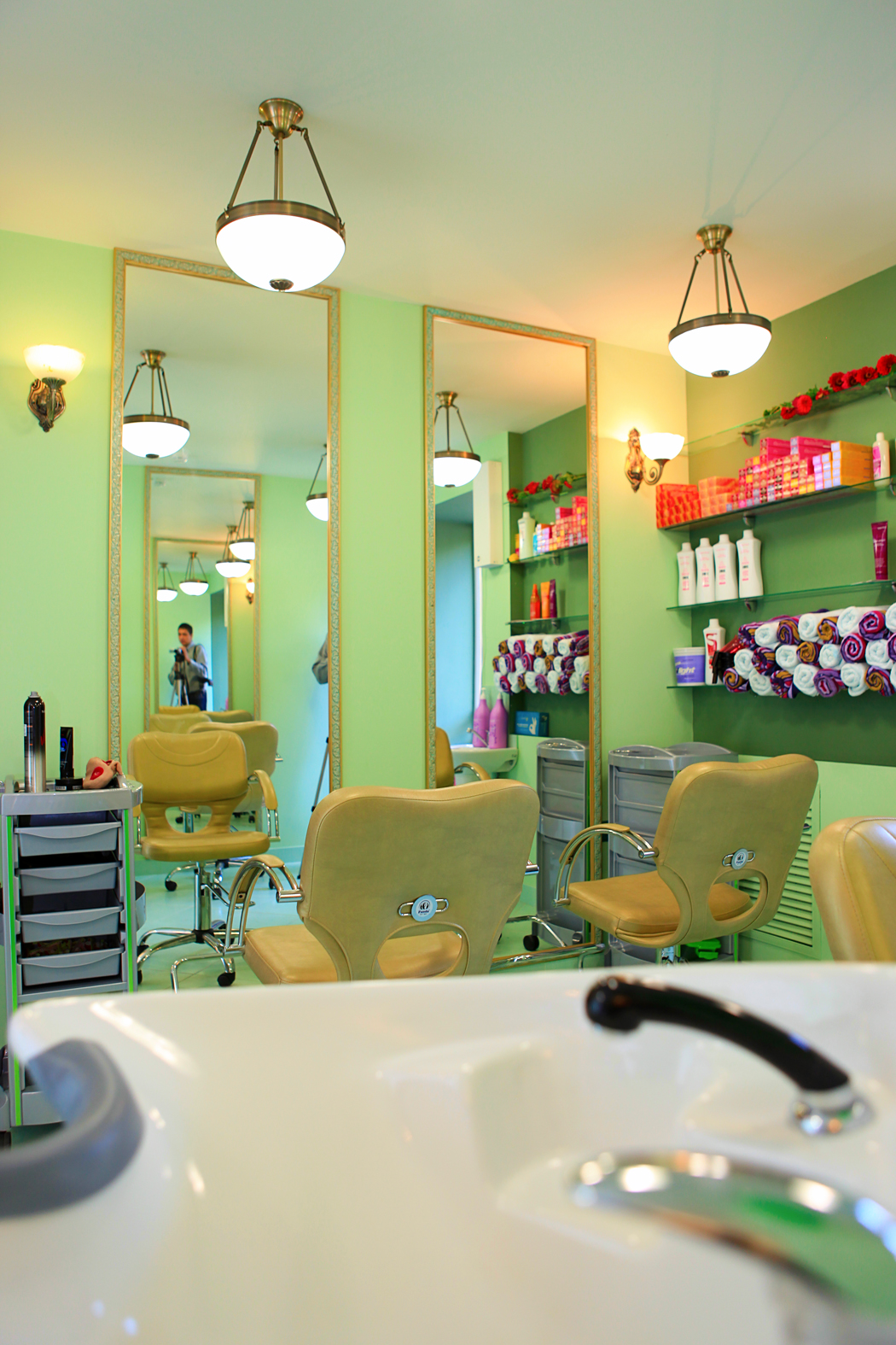 changes beauty salon