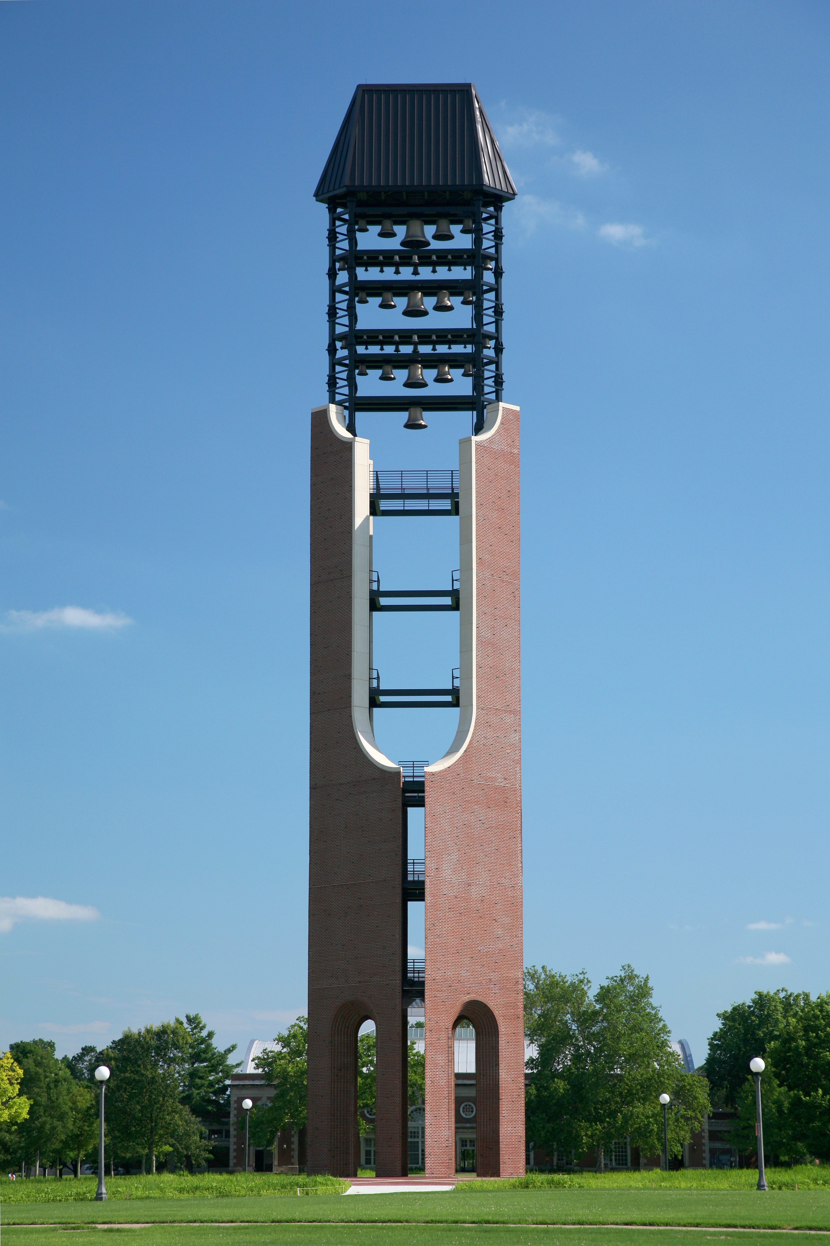 File:UIUC Bell Tower.jpg - Wikimedia Commons
