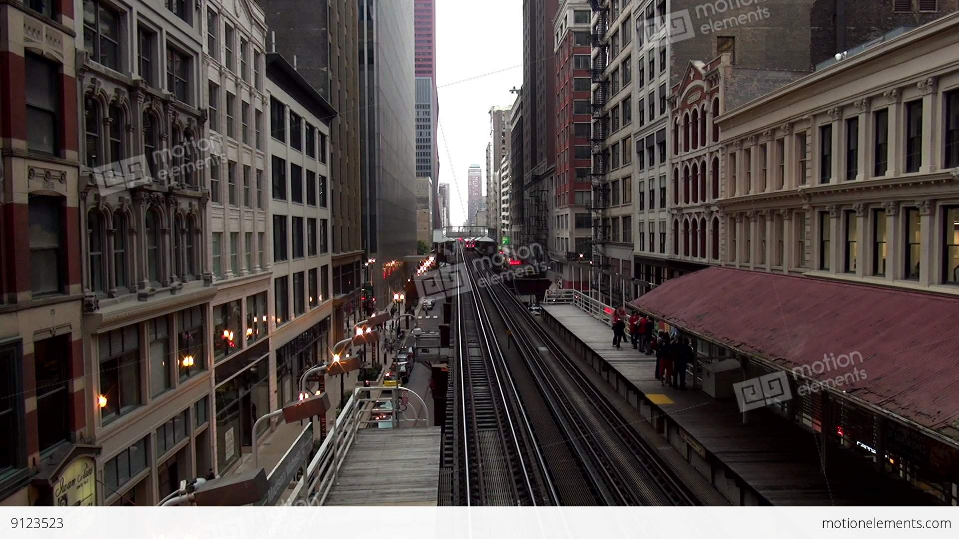 Chicago Metro Station Subway Station Between Buildings - CHICAGO ...