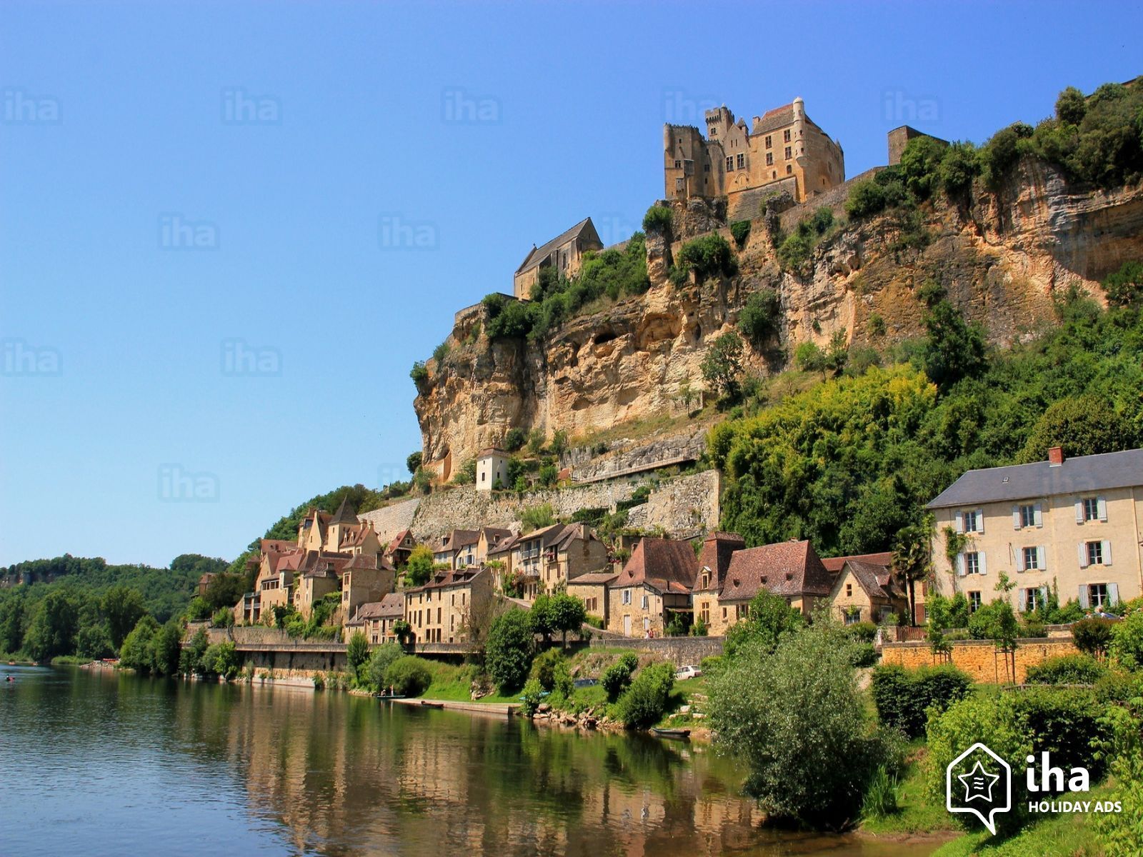 Beynac The Dordogne region, France. A great place to explore for ...
