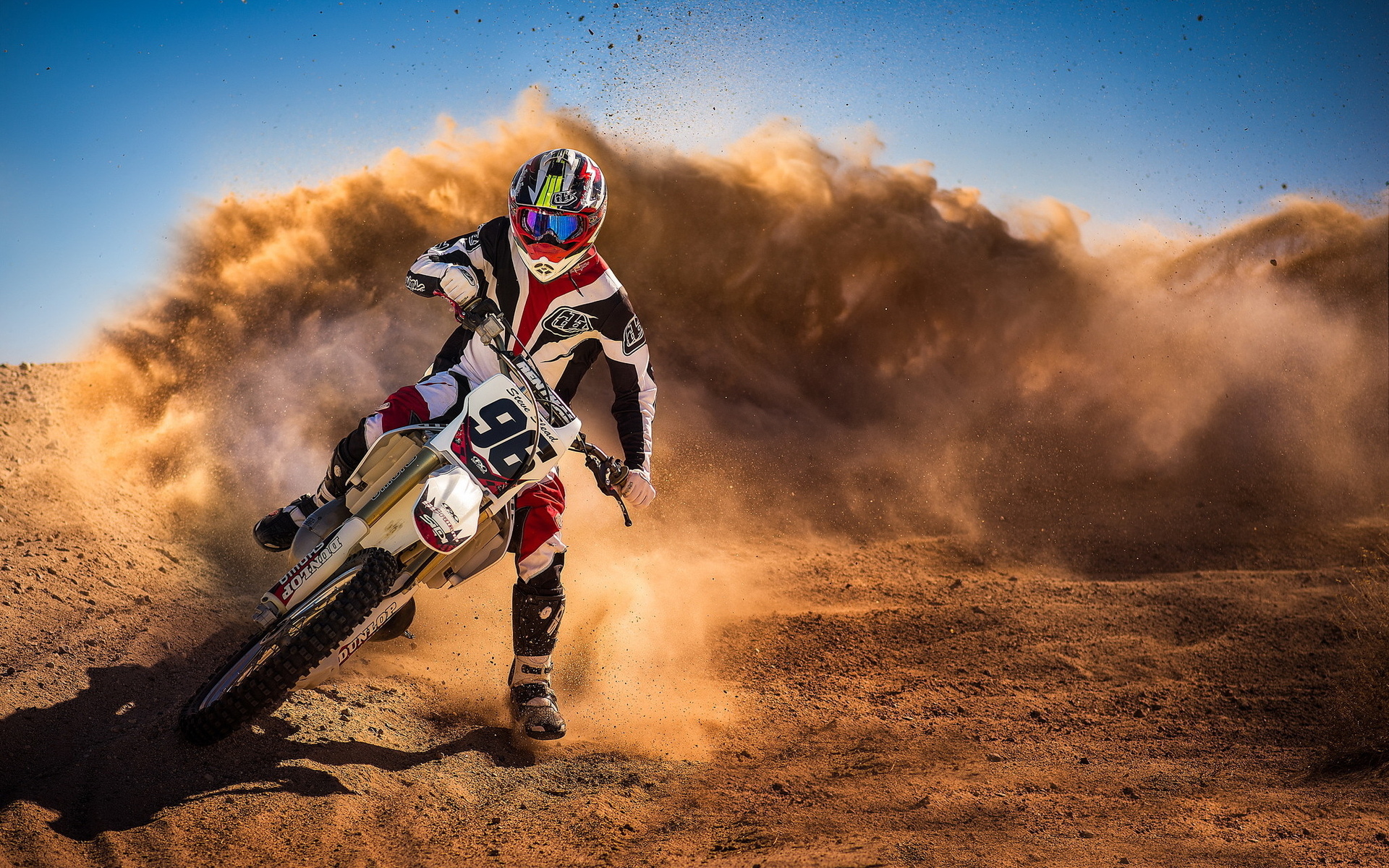 Motocross Biker Mud Racing Wallpaper - HDWallpaperFX
