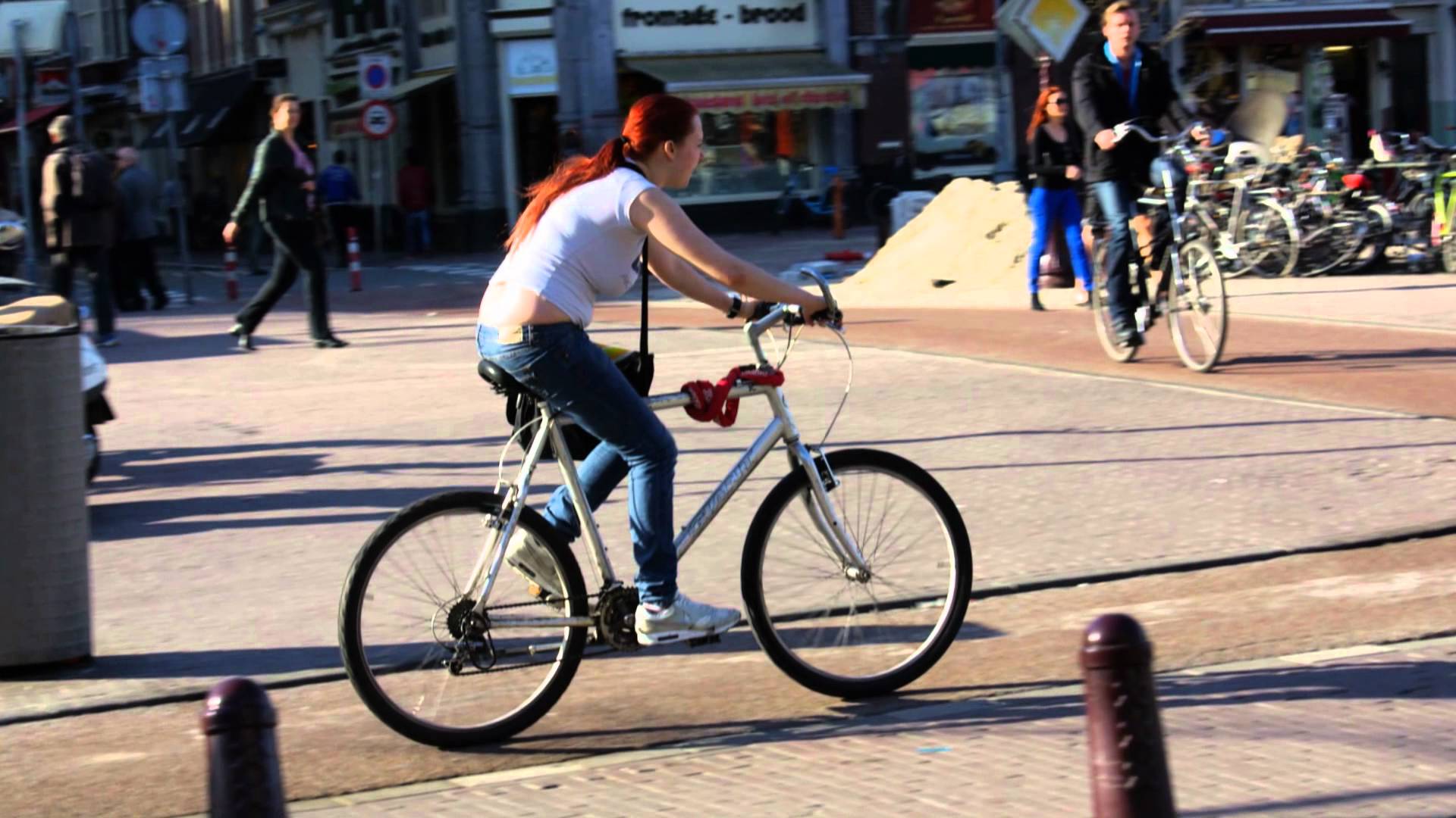 Bikes in Holland - TravelMovies - YouTube
