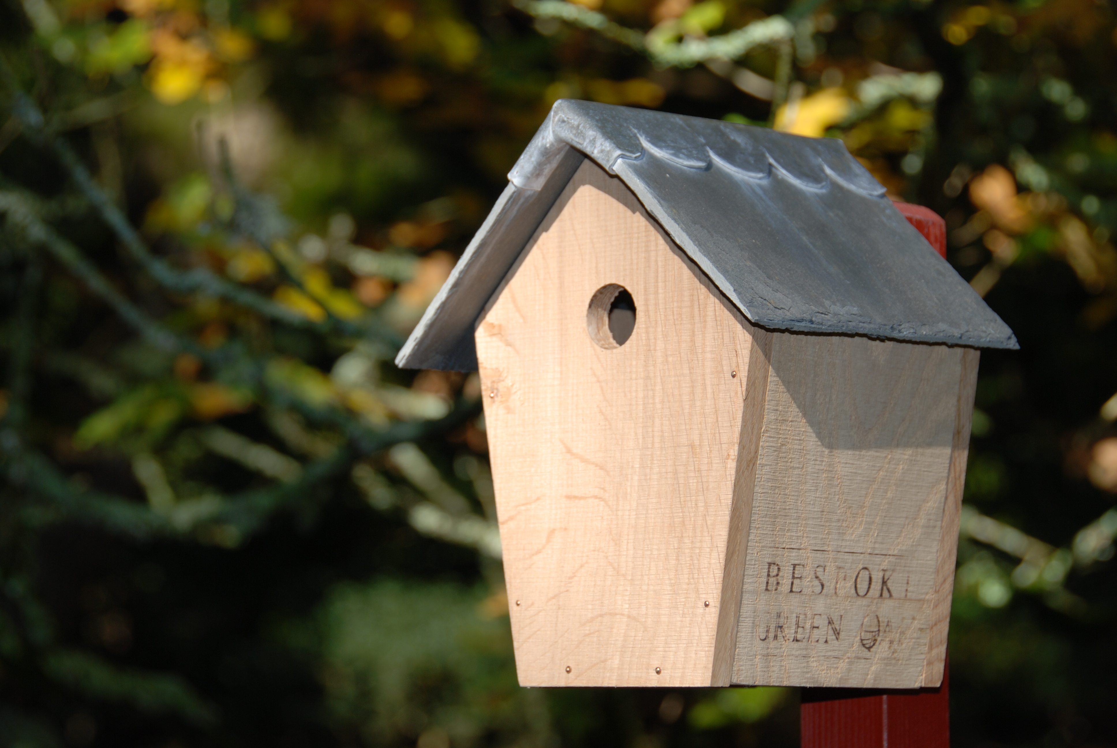 nest box | bespokegreenoak