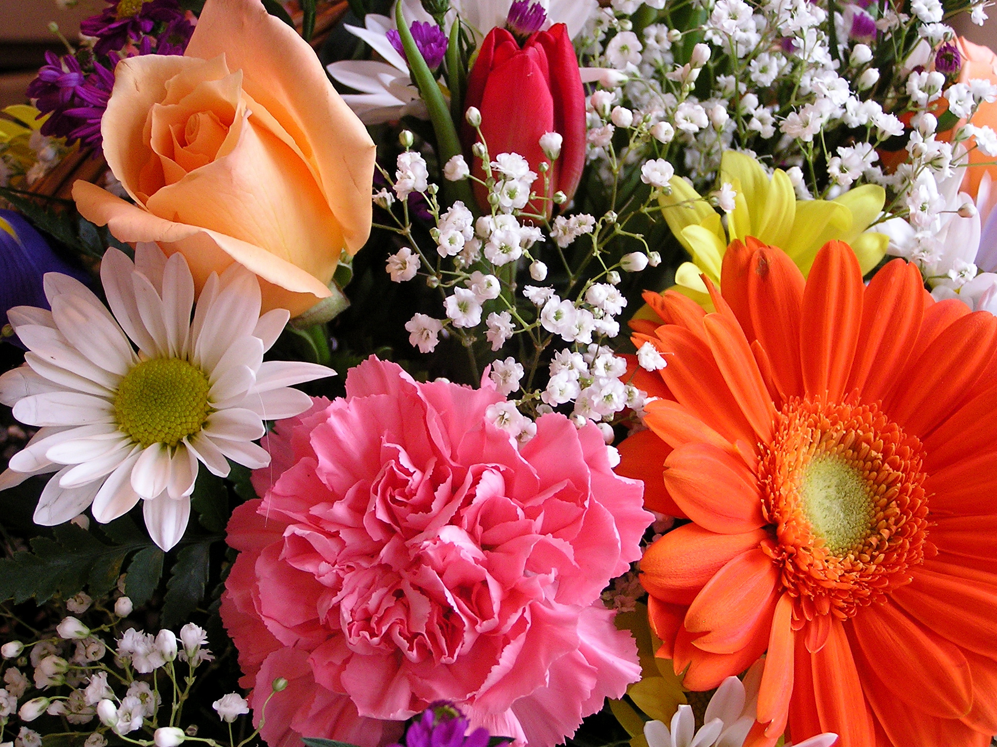 File:Birthday bouquet.jpg - Wikimedia Commons