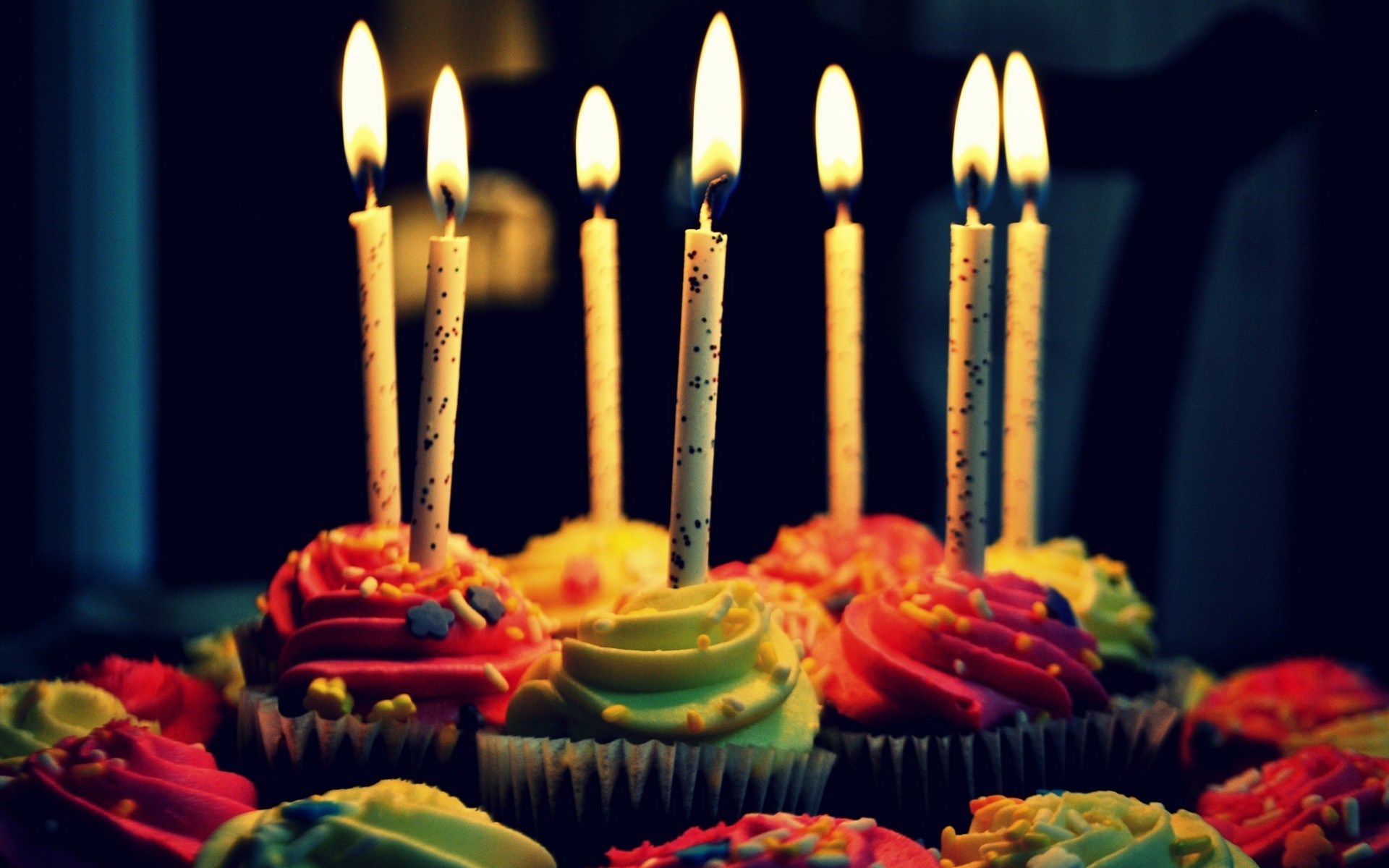 Birthday Cakes With Candles HD Wallpaper, Background Images