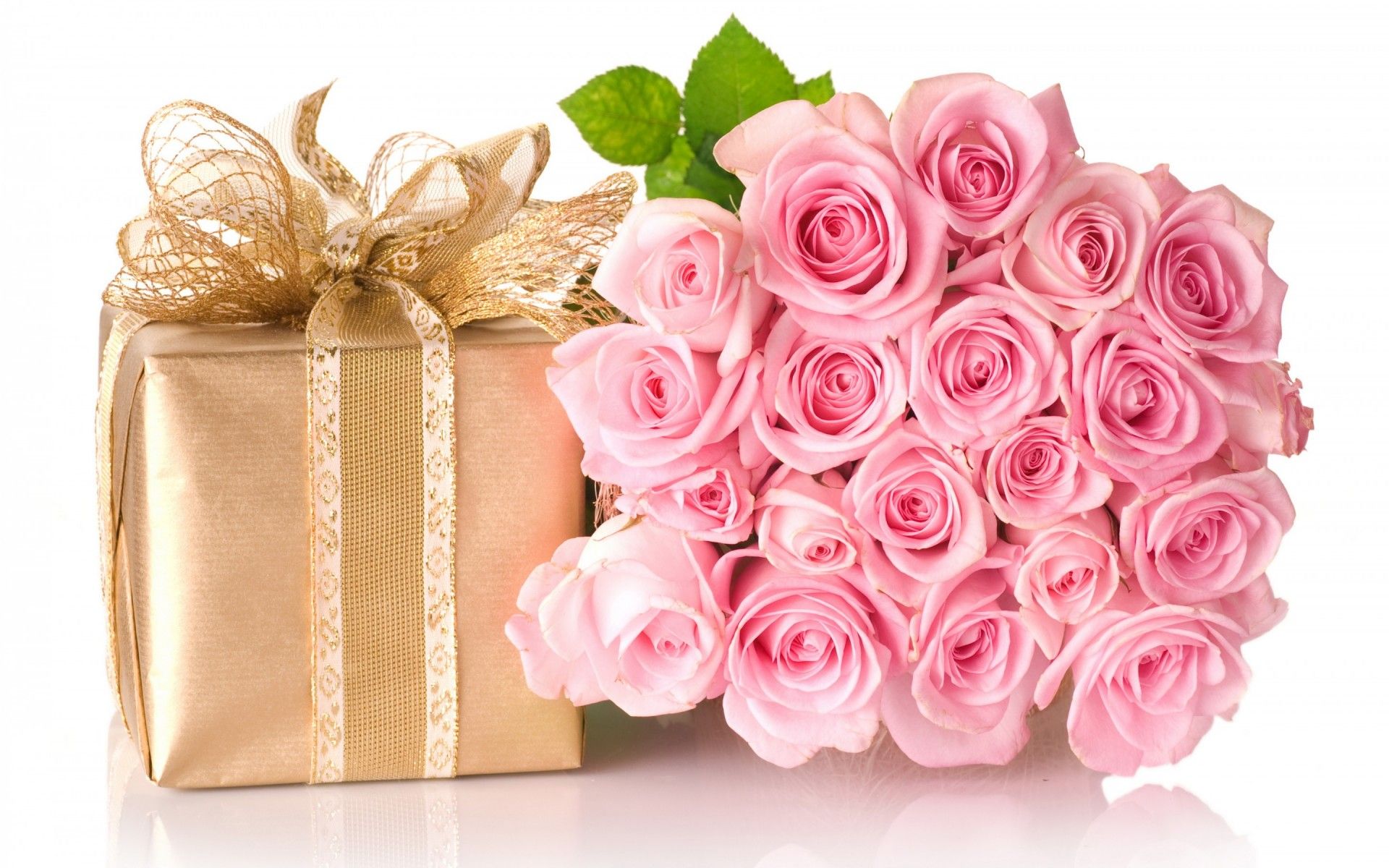 Happy Birthday Roses Bouquet WallPaper HD - http://imashon.com/w ...