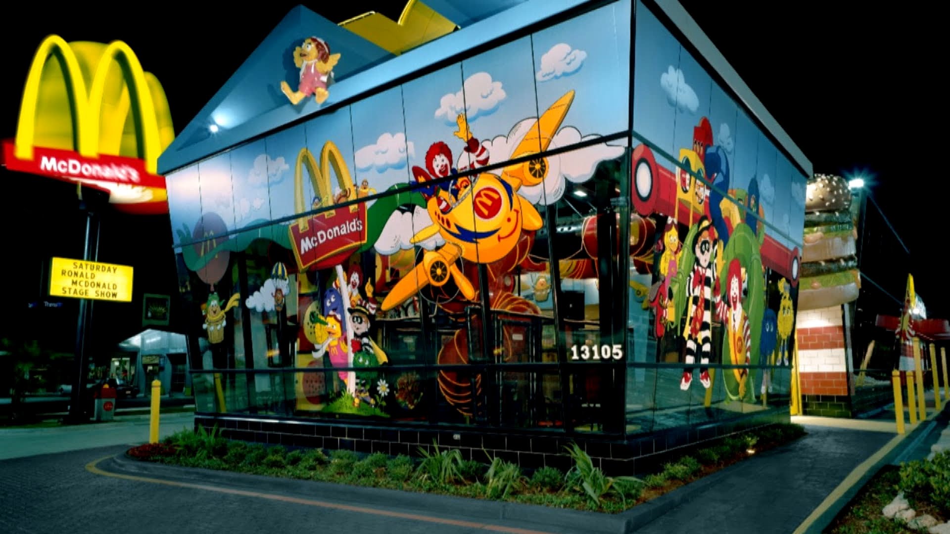 Five of the World's Most Unusual McDonald's Restaurants - YouTube