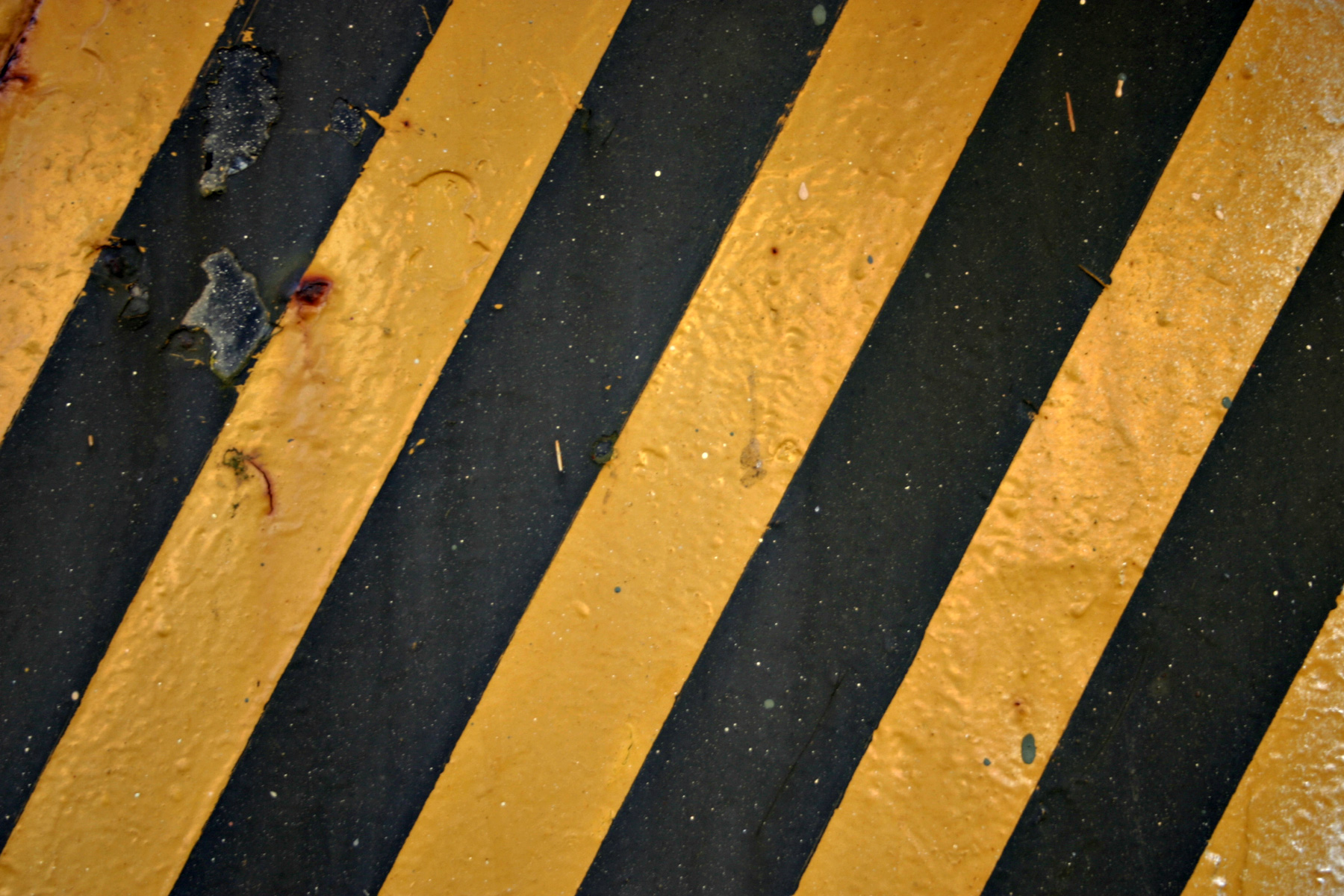 Black and yellow stripes photo
