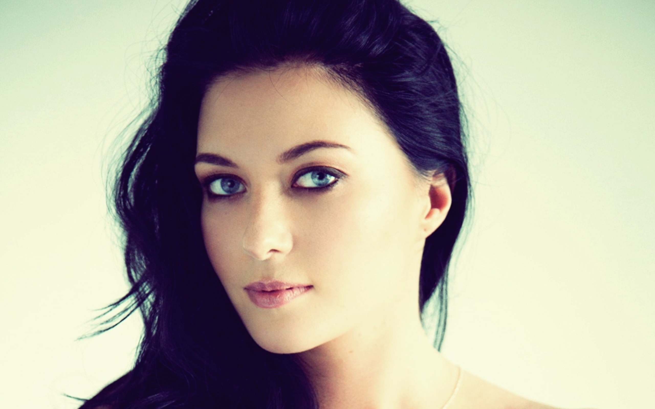 Women Blue Eyes Faces Black Hair Elena Romanova | Medium Hair Styles ...