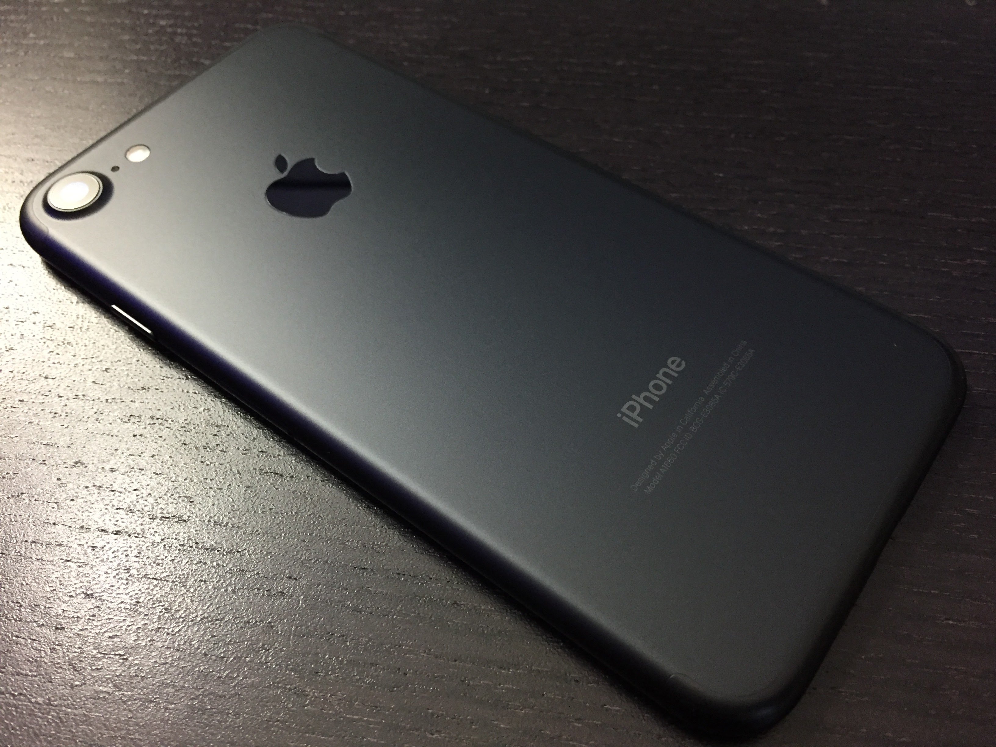 IPHONE 7 UNBOXING (MATTE BLACK) - YouTube
