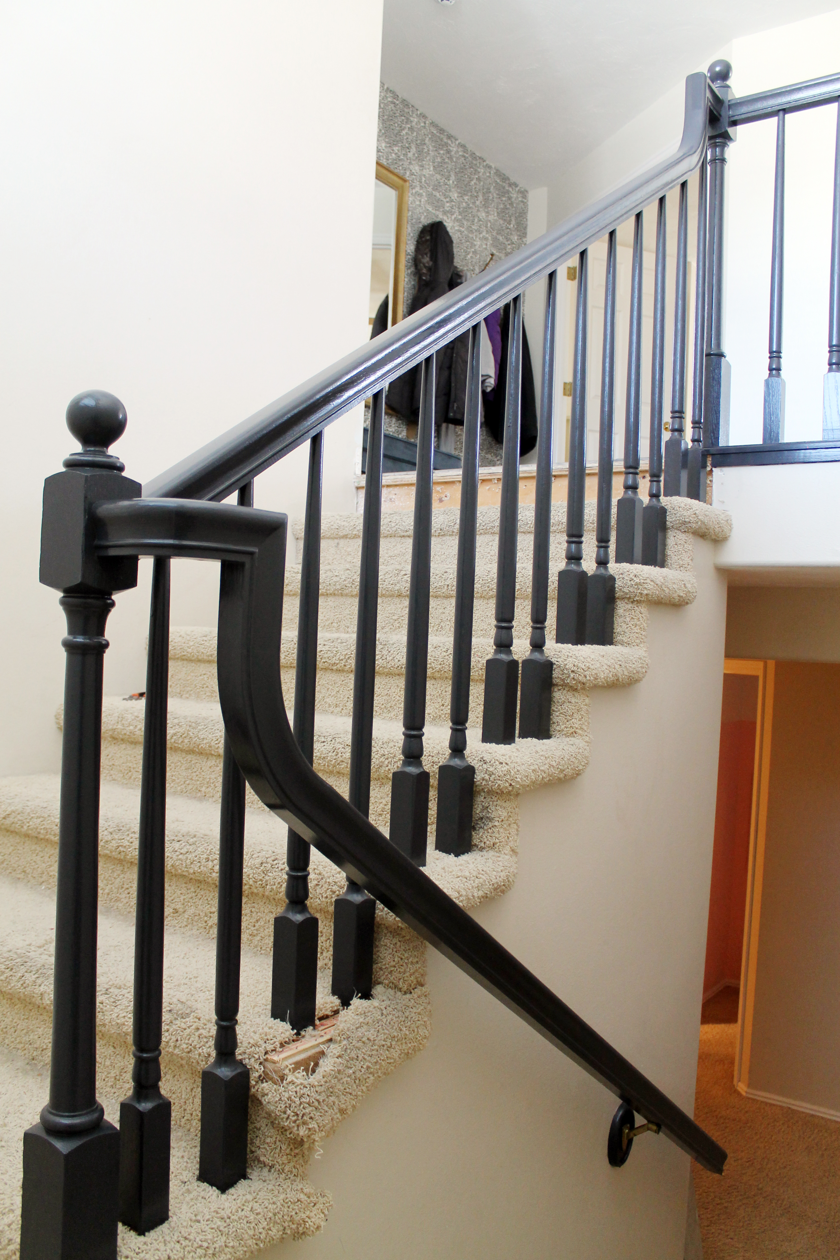 Best solutions Of Black Banister with Decor Wall Art Design Ideas ...