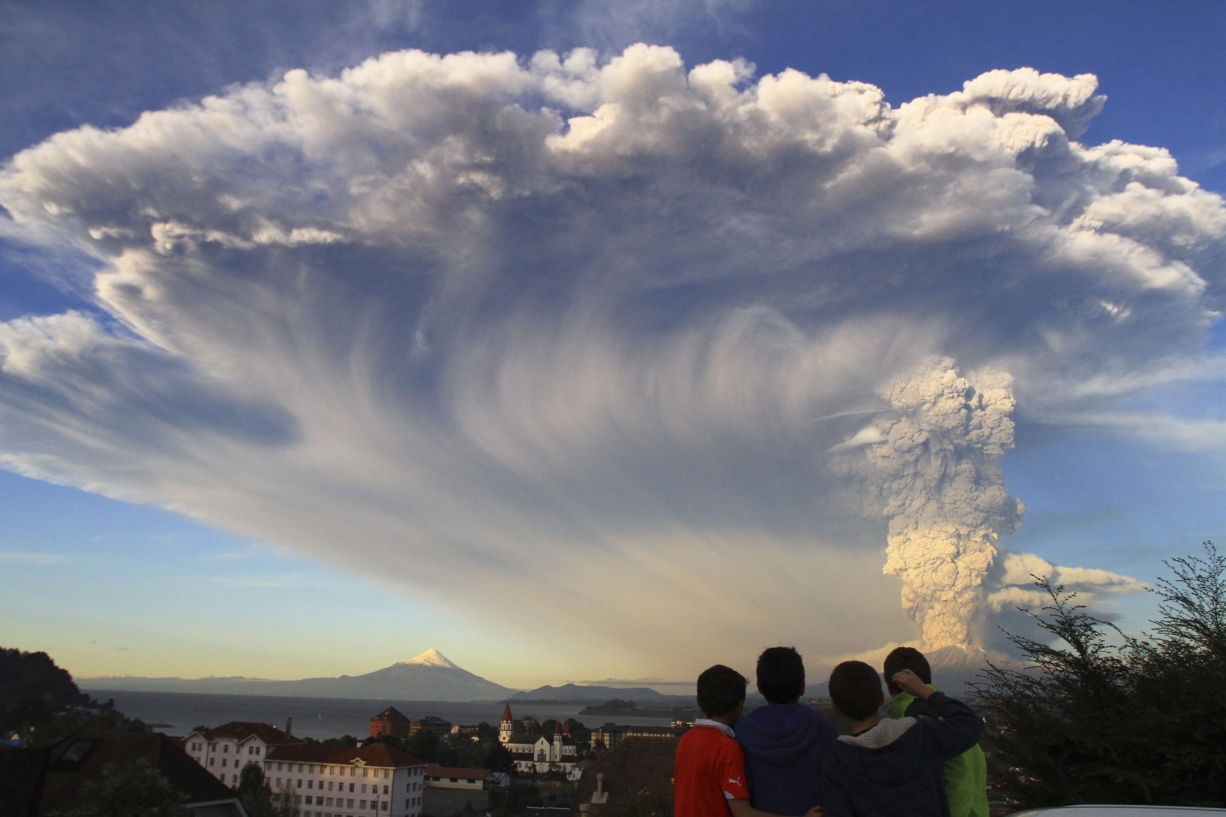 Volcano still active, but Chile no longer fears major blast | tbo.com