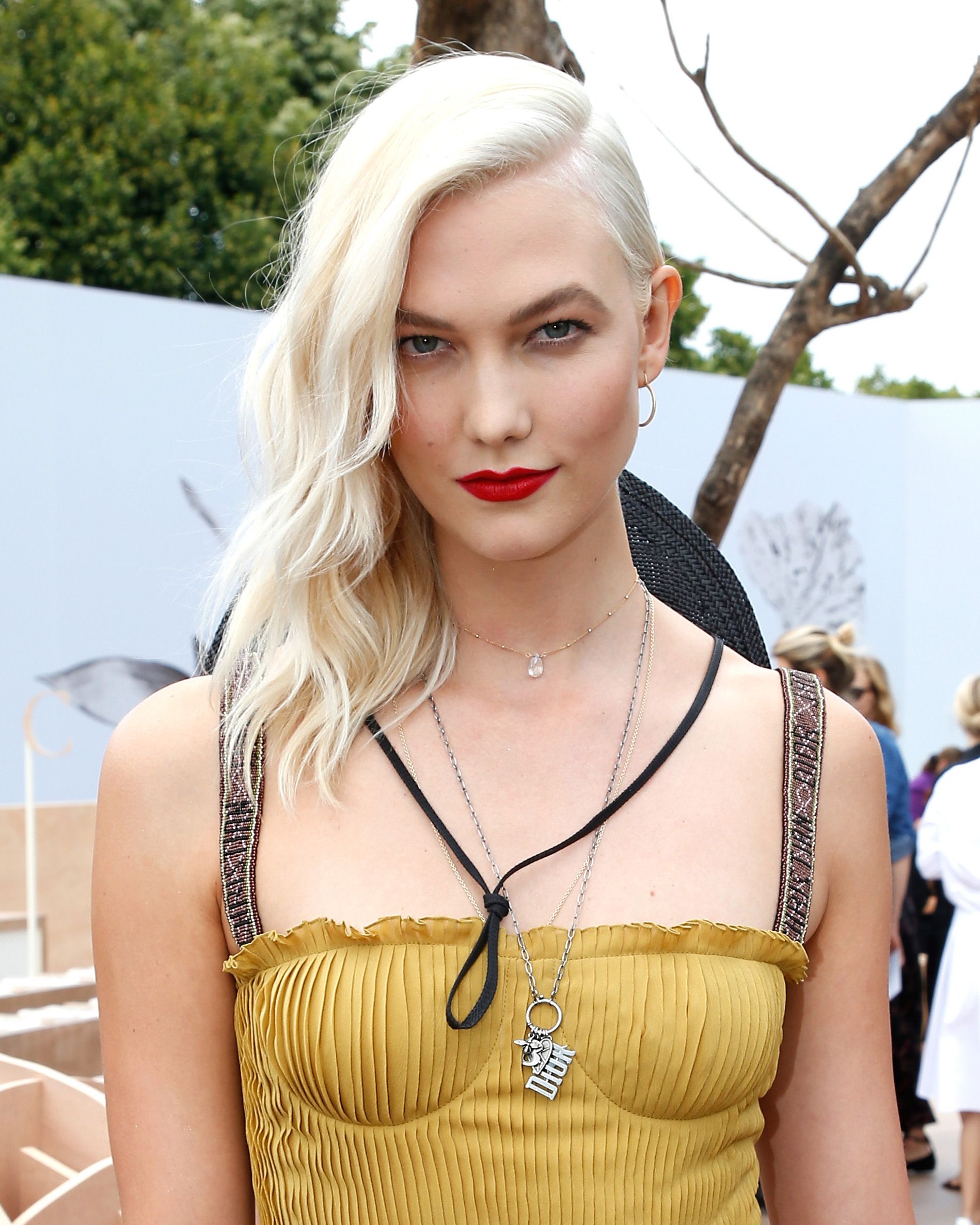 Platinum Blonde Hair - Pictures Of Celebrities With White Blonde Hair
