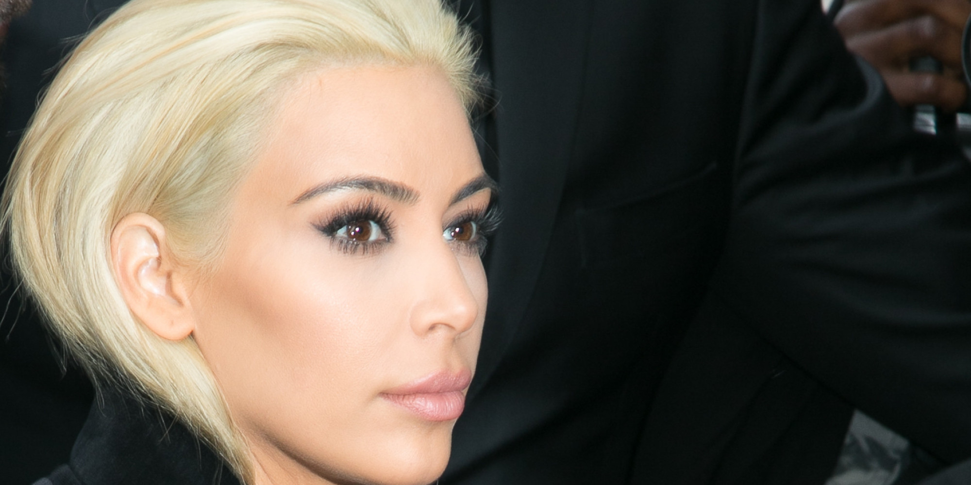 How To Go Platinum Blonde, According To Kim Kardashian's Colorist ...