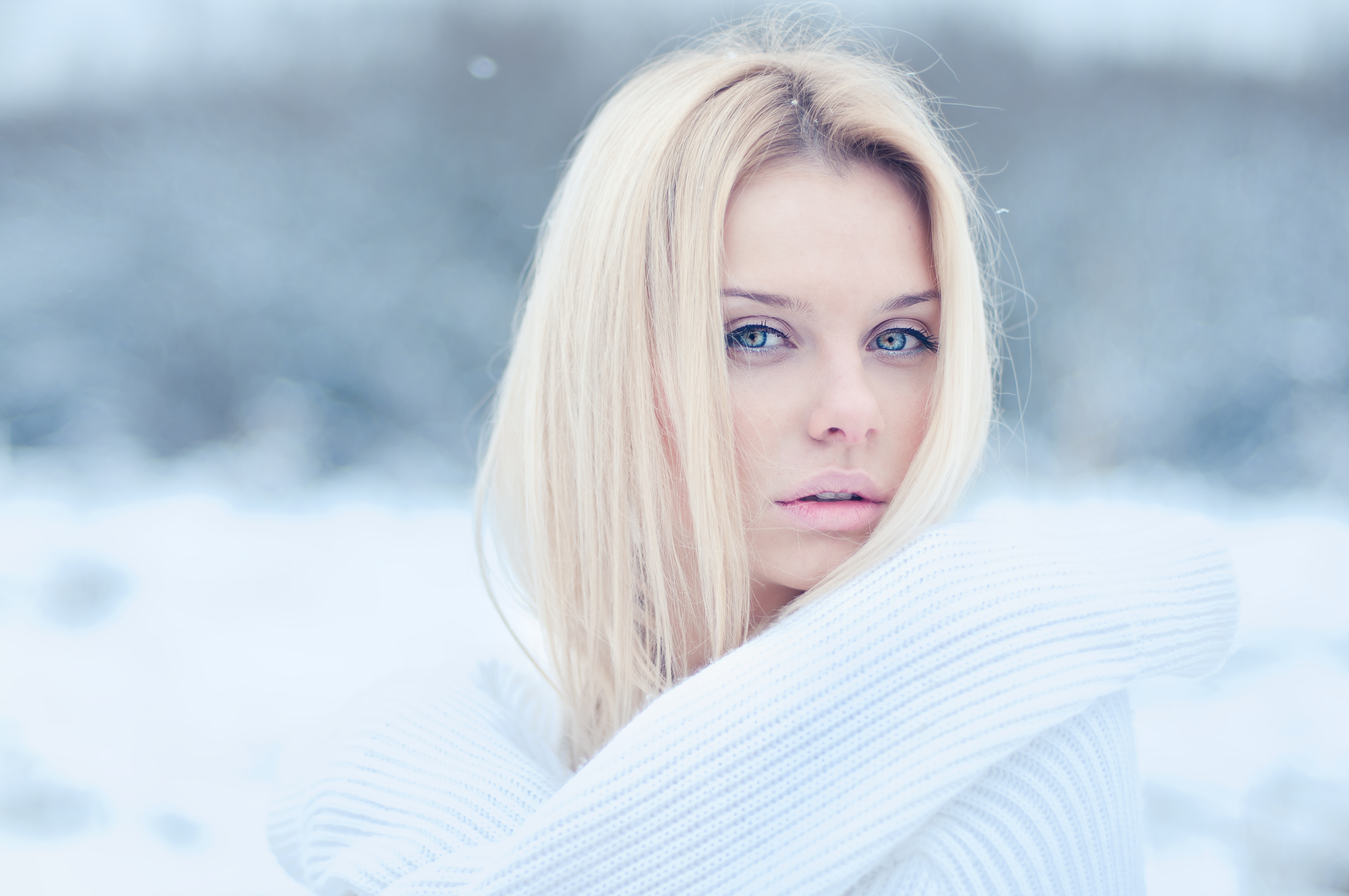 Blonde in winter photo