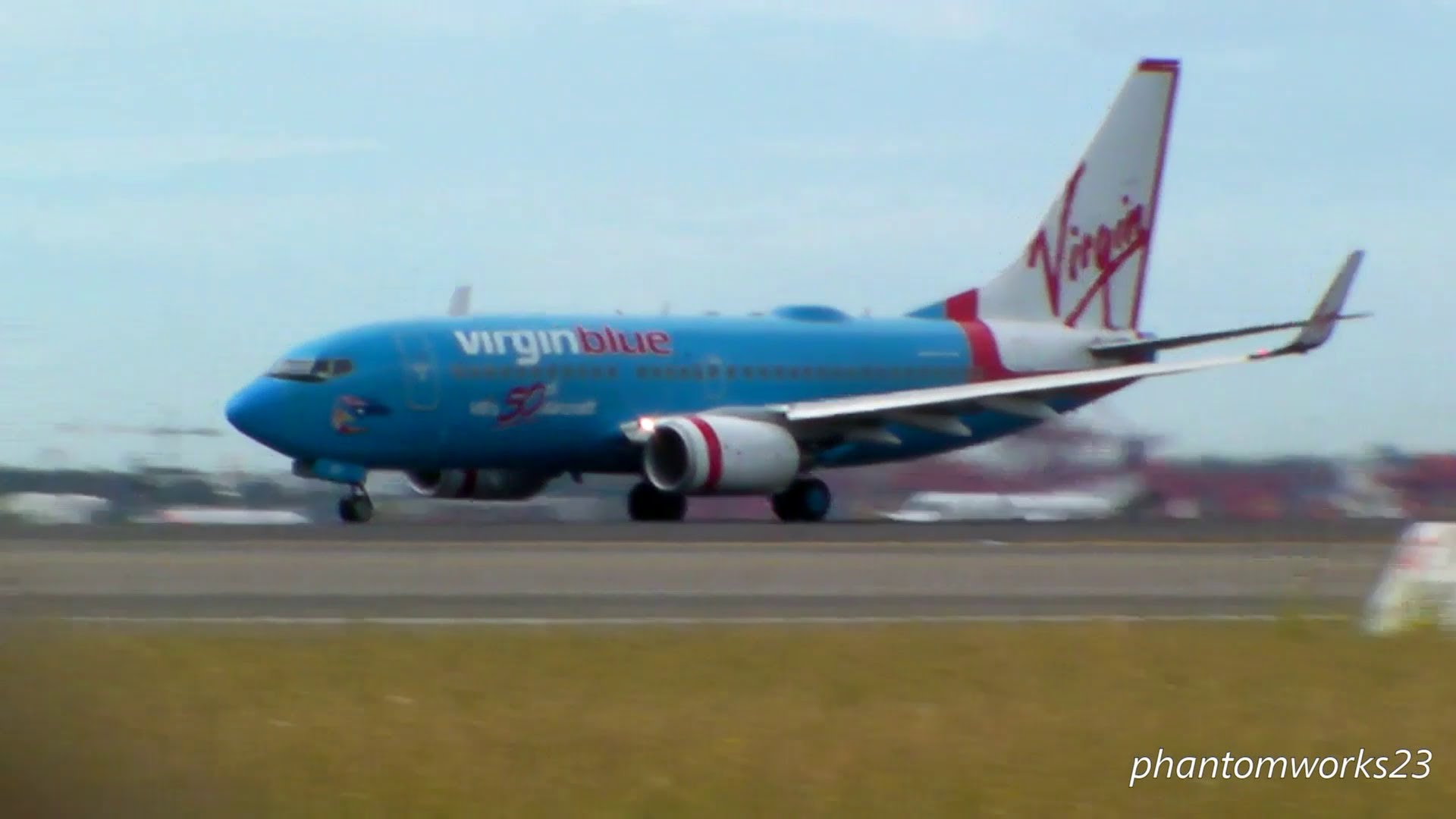 VIRGIN BLUE 737-700 '50th aircraft' TAKE OFF 34L SYDNEY AIRPORT ...