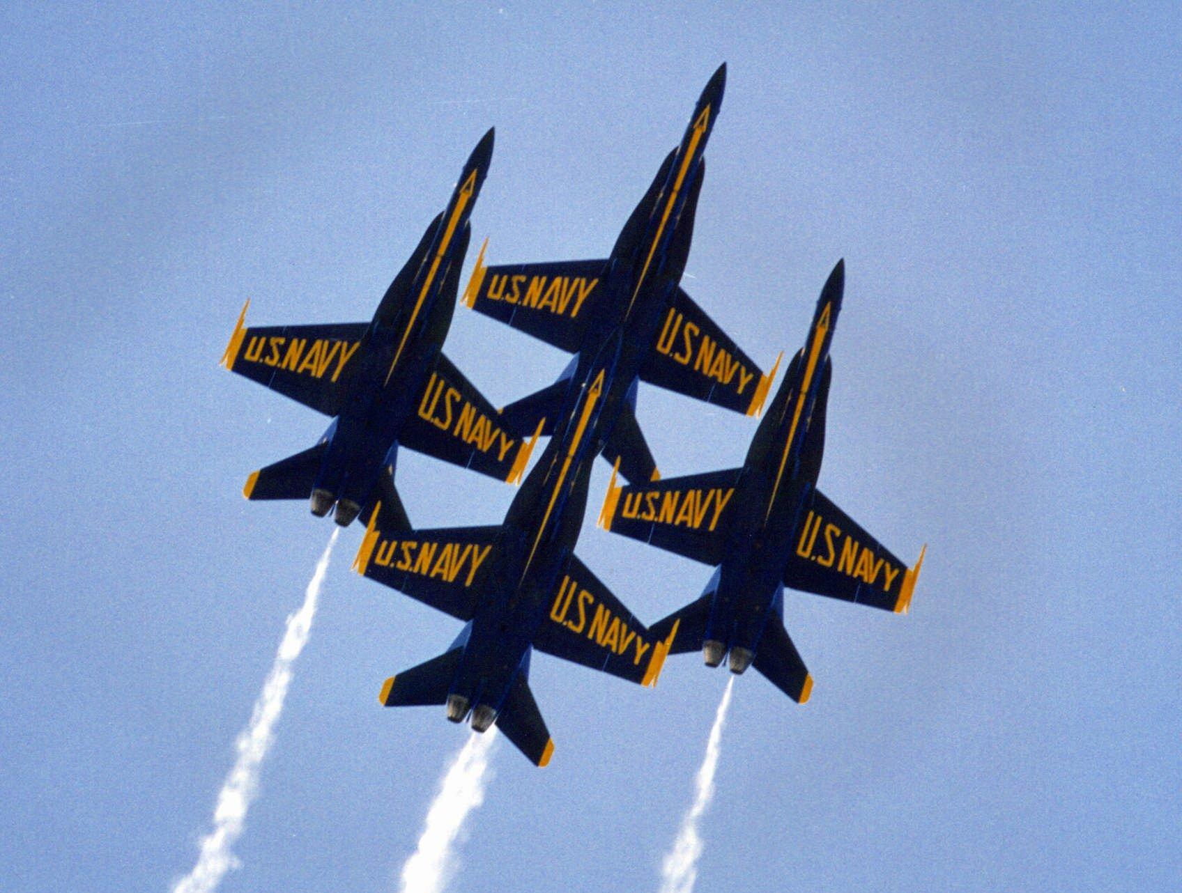 Navy's Blue Angels Returning to Seattle Seafair | KNKX