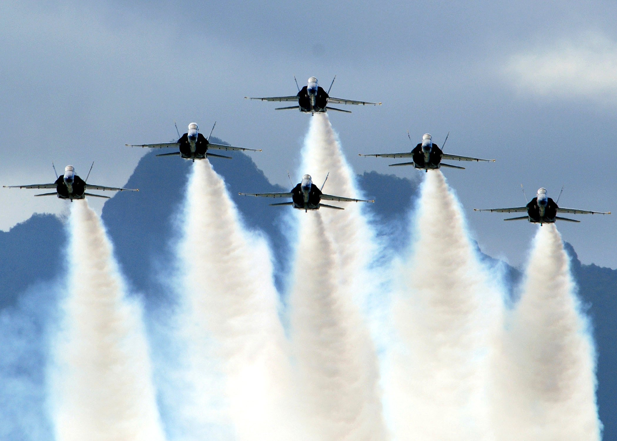 Blue Angels Cancel Saturday Show After Commanding Officer Illness ...