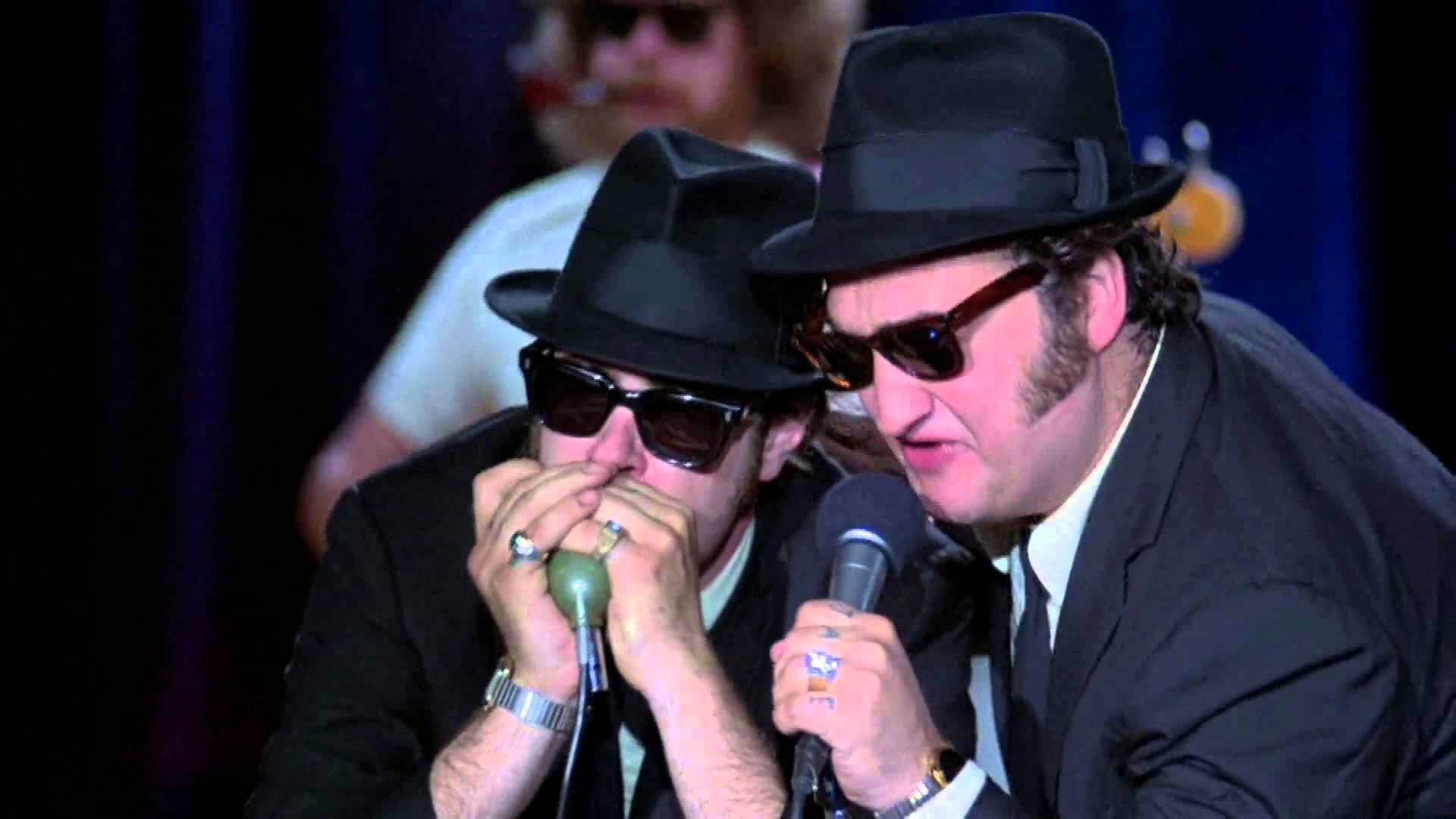 The Blues Brothers - Everybody needs somebody - 1080p Full HD - YouTube