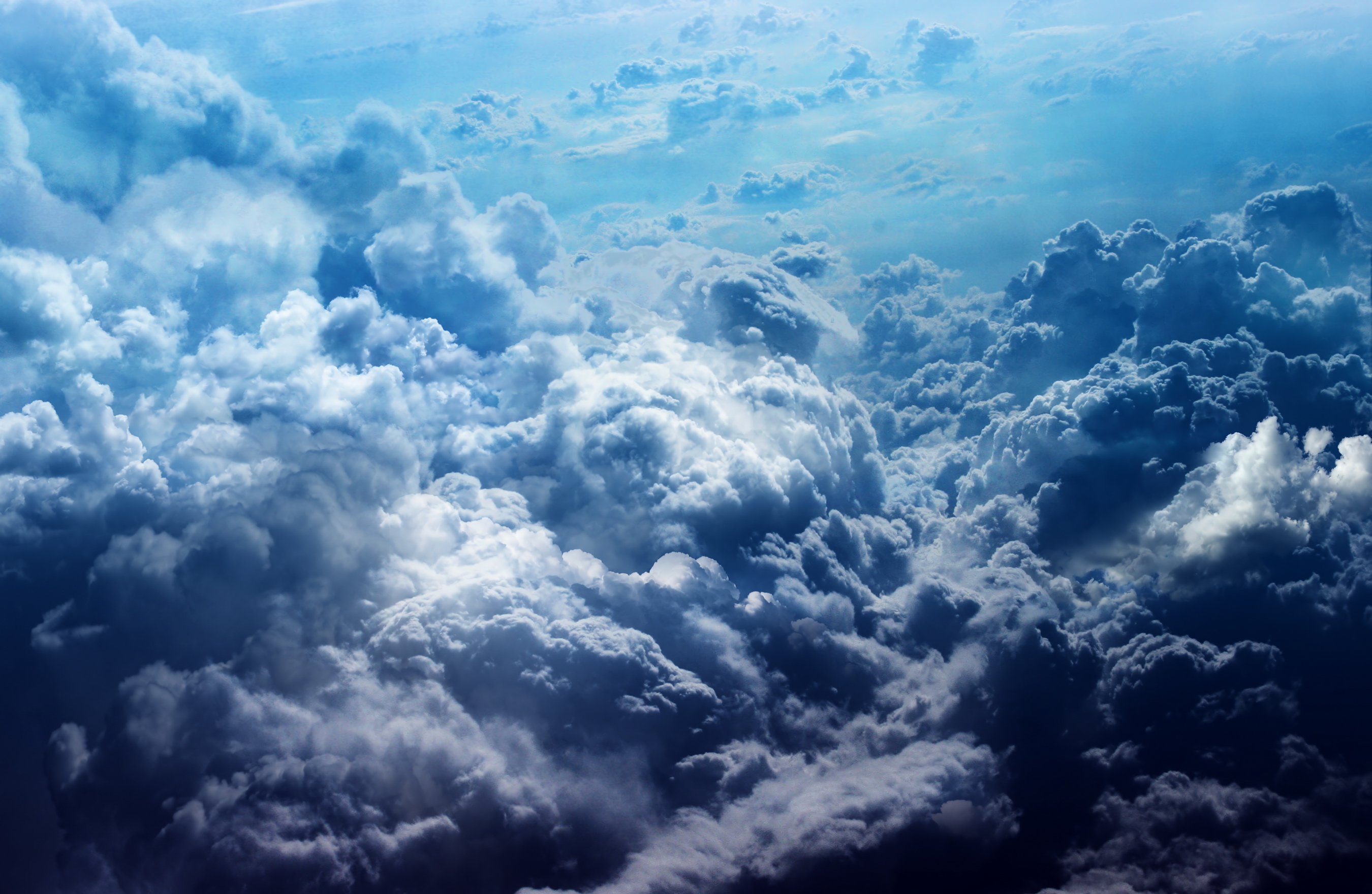 Strayed in the blue clouds / 2700 x 1761 / Skyandclouds ...
