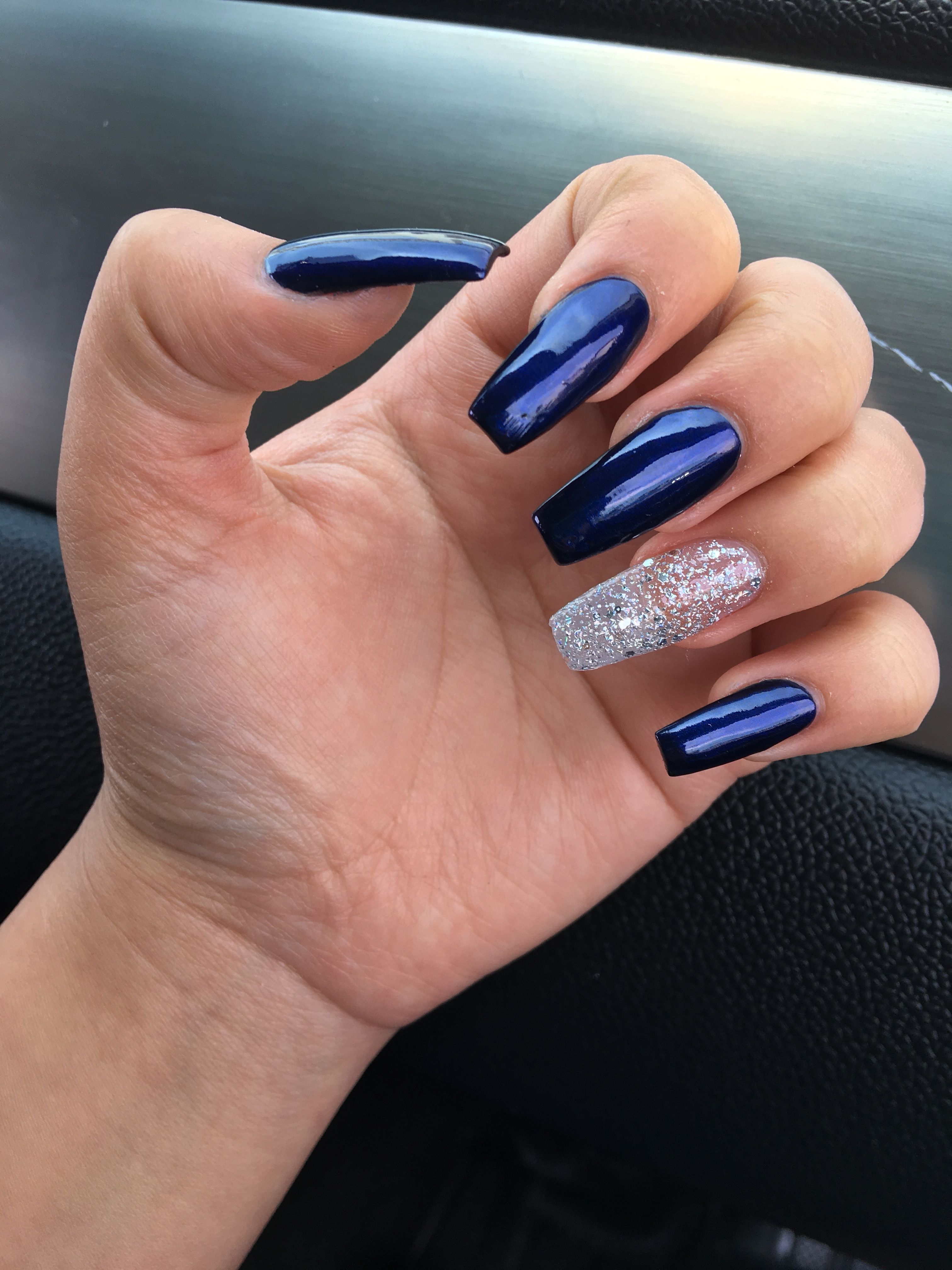 Navy blue nails | Prom | Pinterest | Navy blue nails, Blue nails and ...