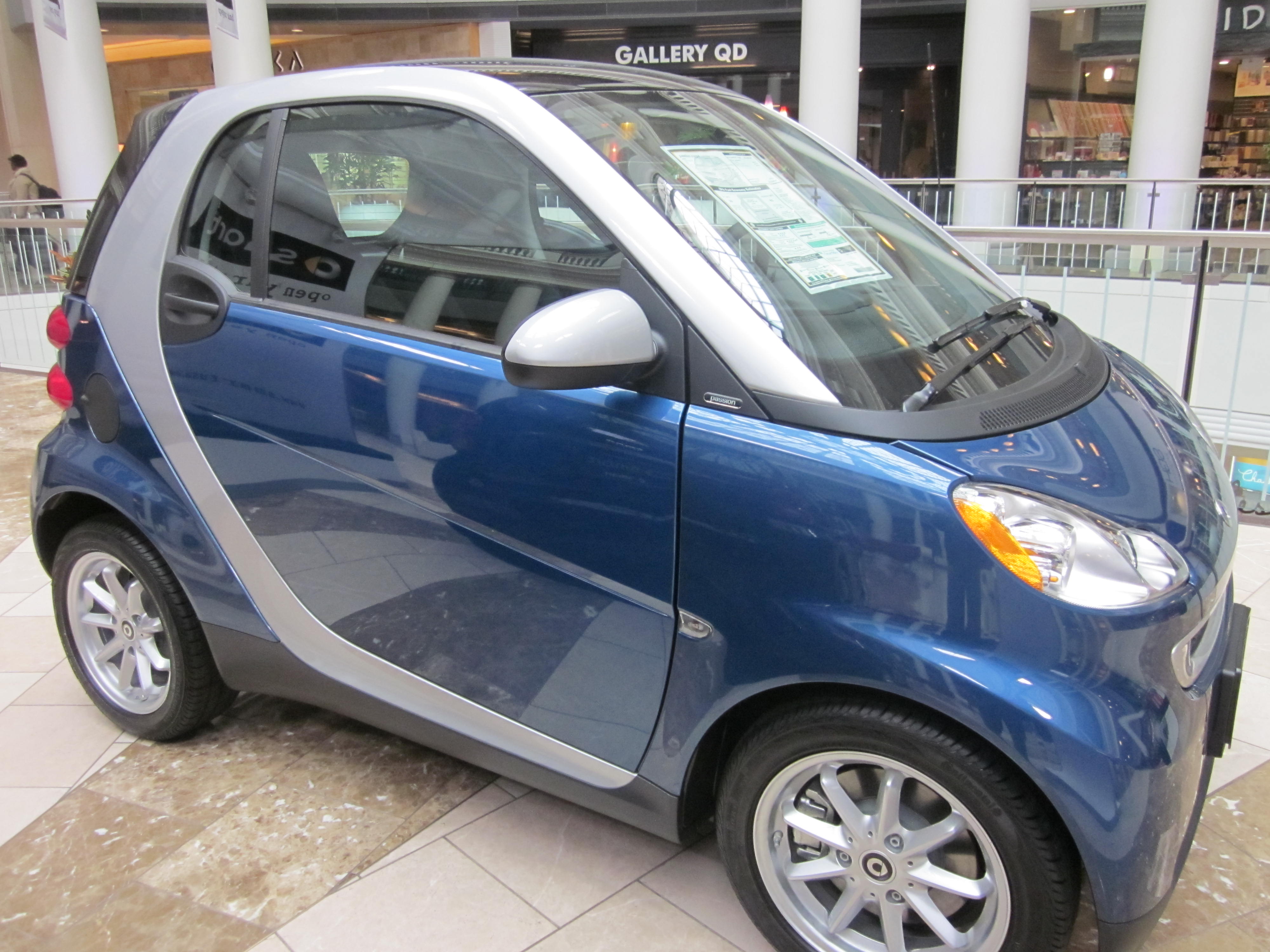 File:2010 blue Smart ForTwo Passion Coupe side.JPG - Wikimedia Commons