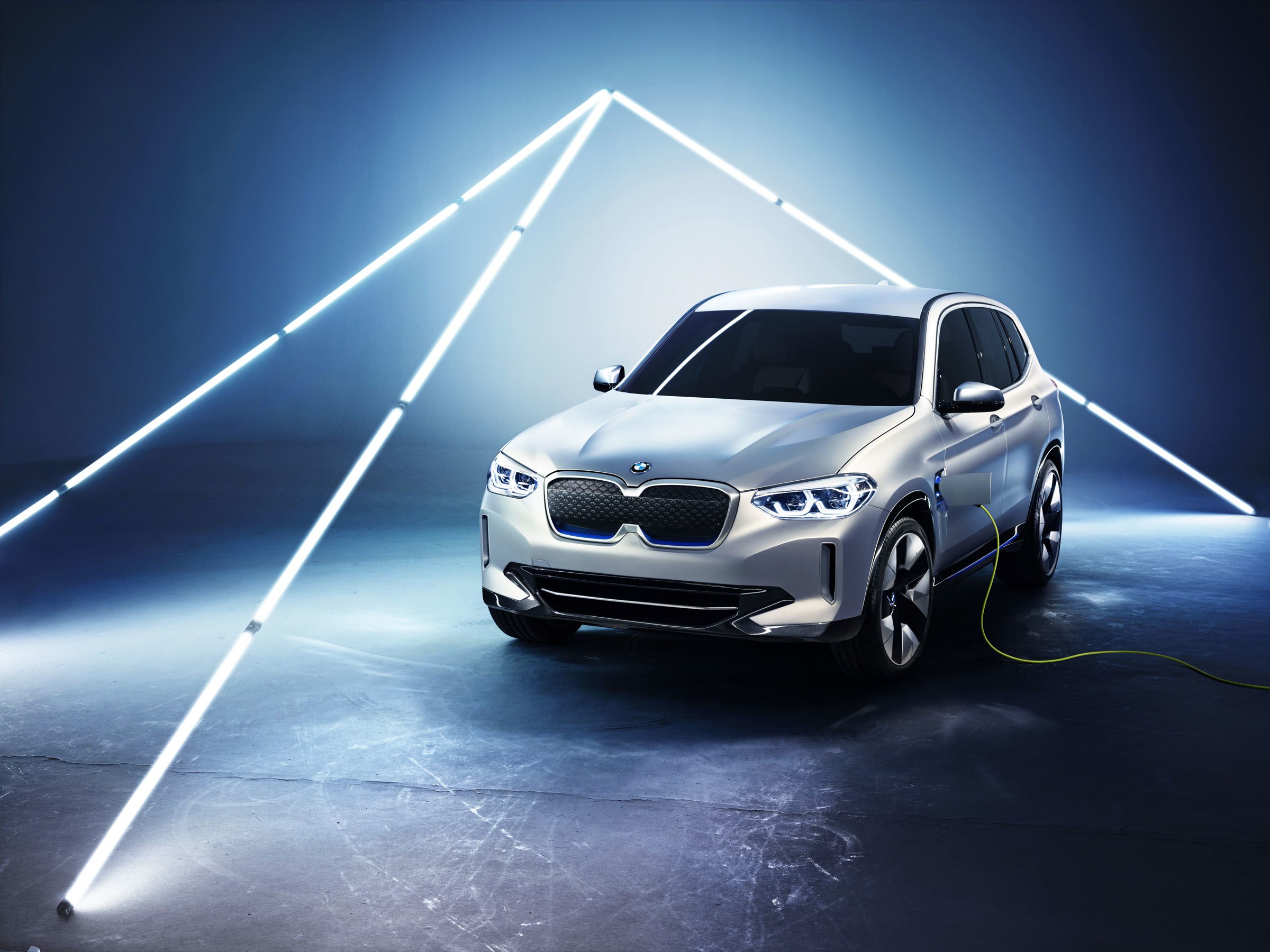 BMW's New Electric iX3 SUV Looks Shockingly Normal | WIRED