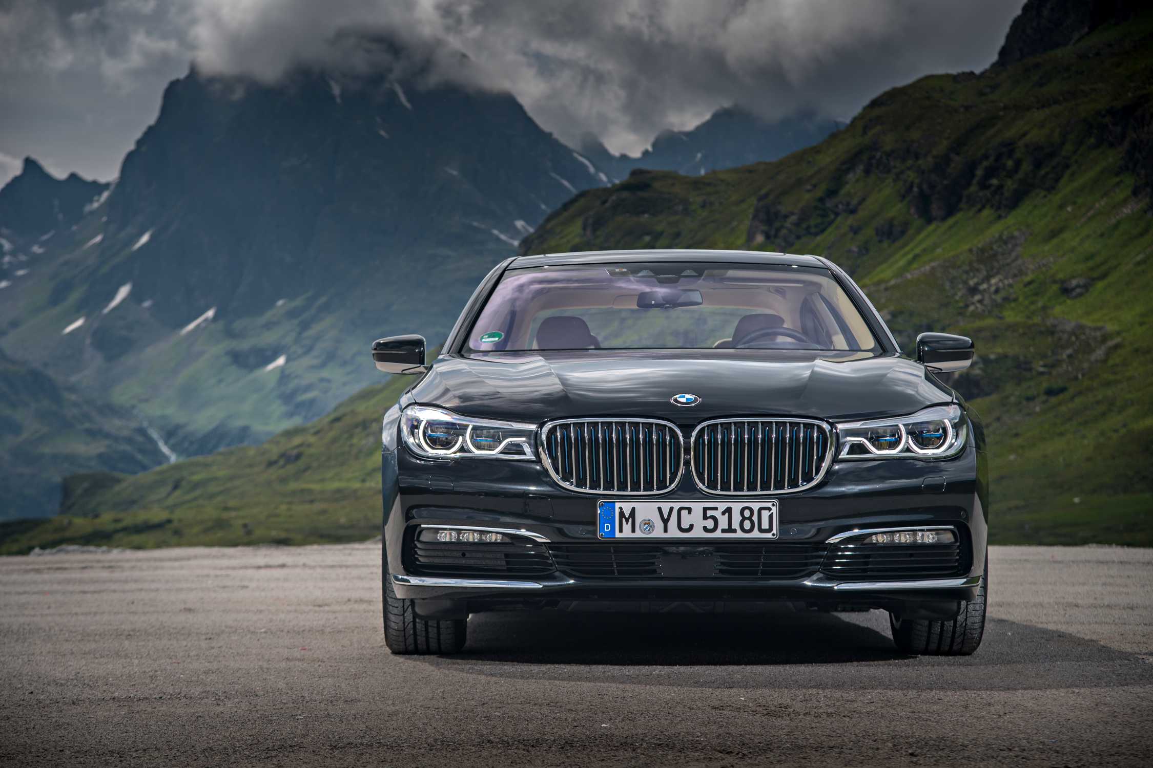 The new BMW 740e iPerformance, the new BMW 740Le iPerformance, the ...