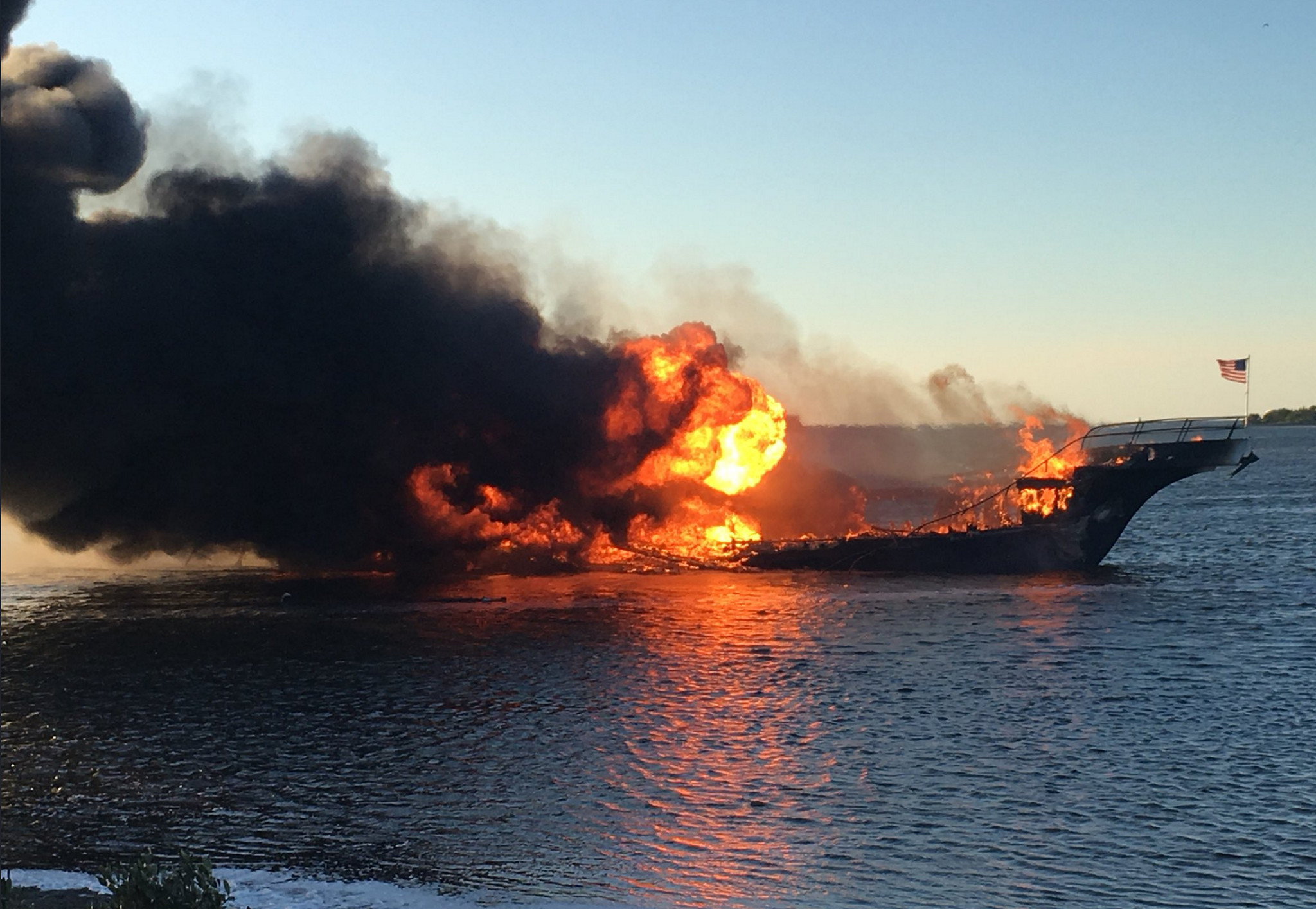 Woman dies after Florida casino boat is engulfed by flames - Chicago ...