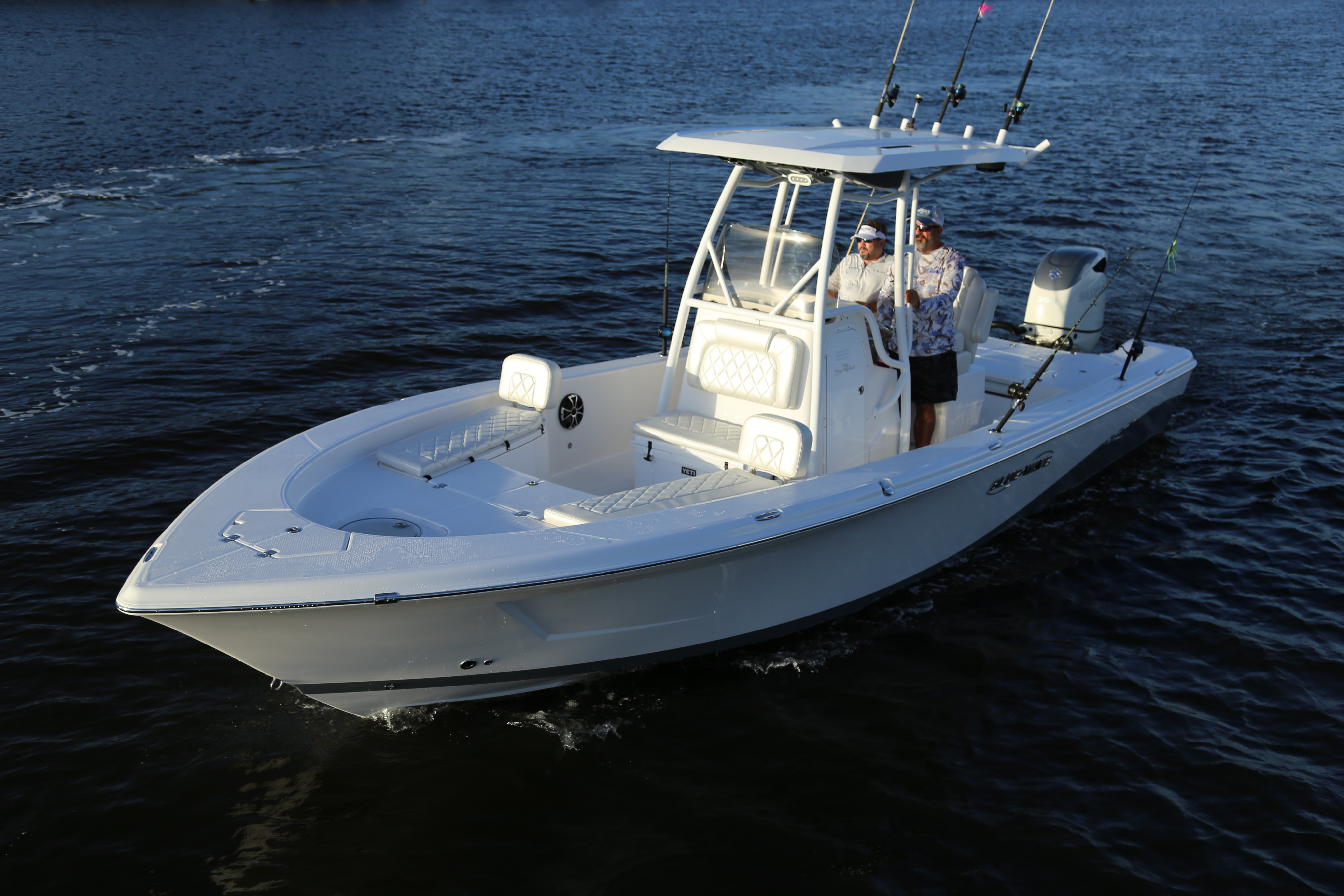 Boat Review - Blue Wave 2800 Pure Hybrid - Florida Sportsman