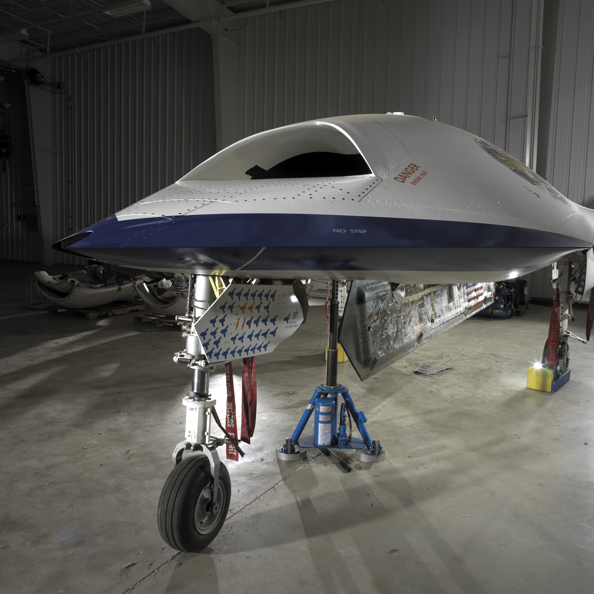 Boeing X-45A Joint Unmanned Combat Air System (J-UCAS) | National ...