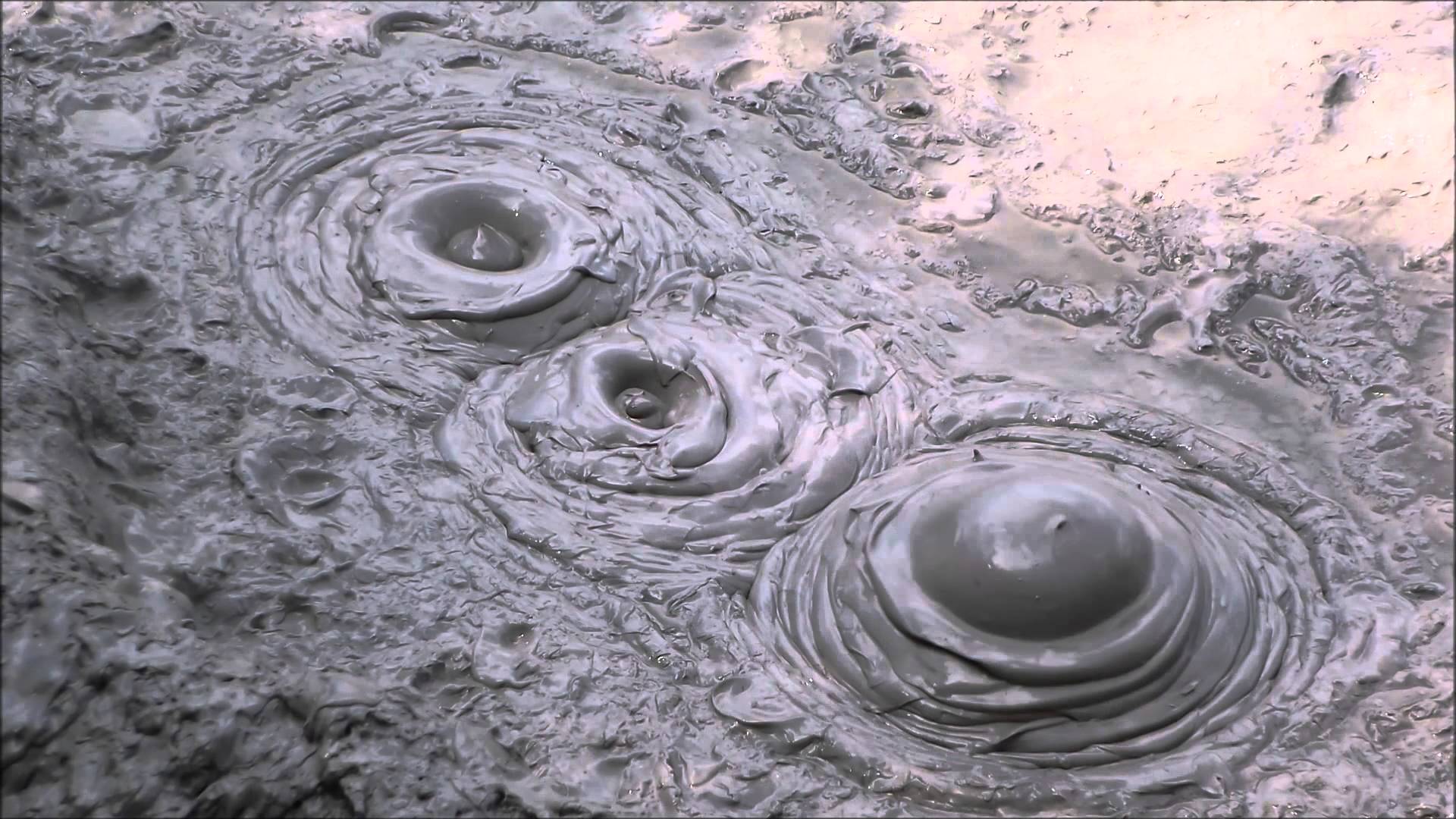 Free place to see hot bubbling mud - YouTube