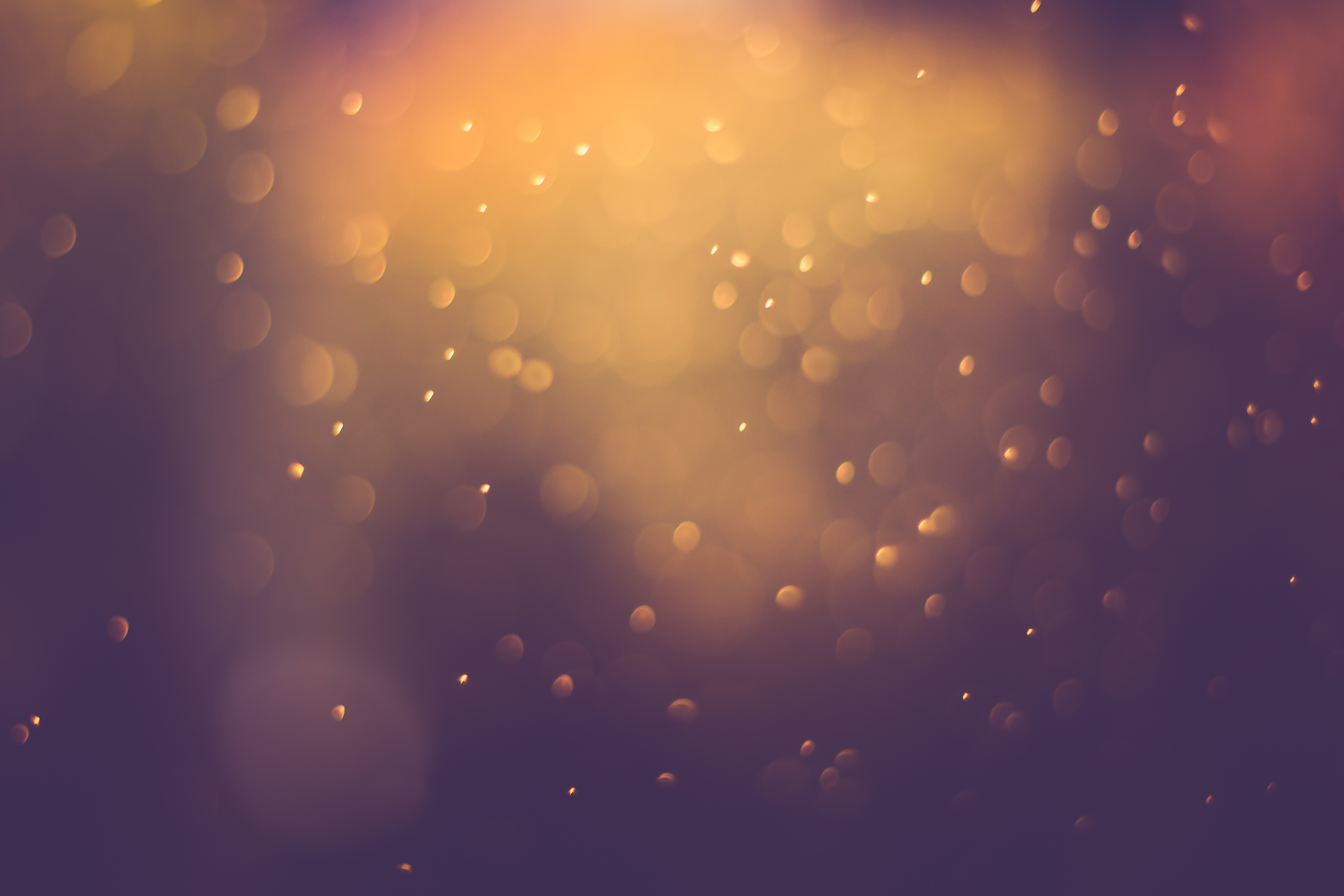10 Beautifully Abstract High-Res Bokeh Wallpapers