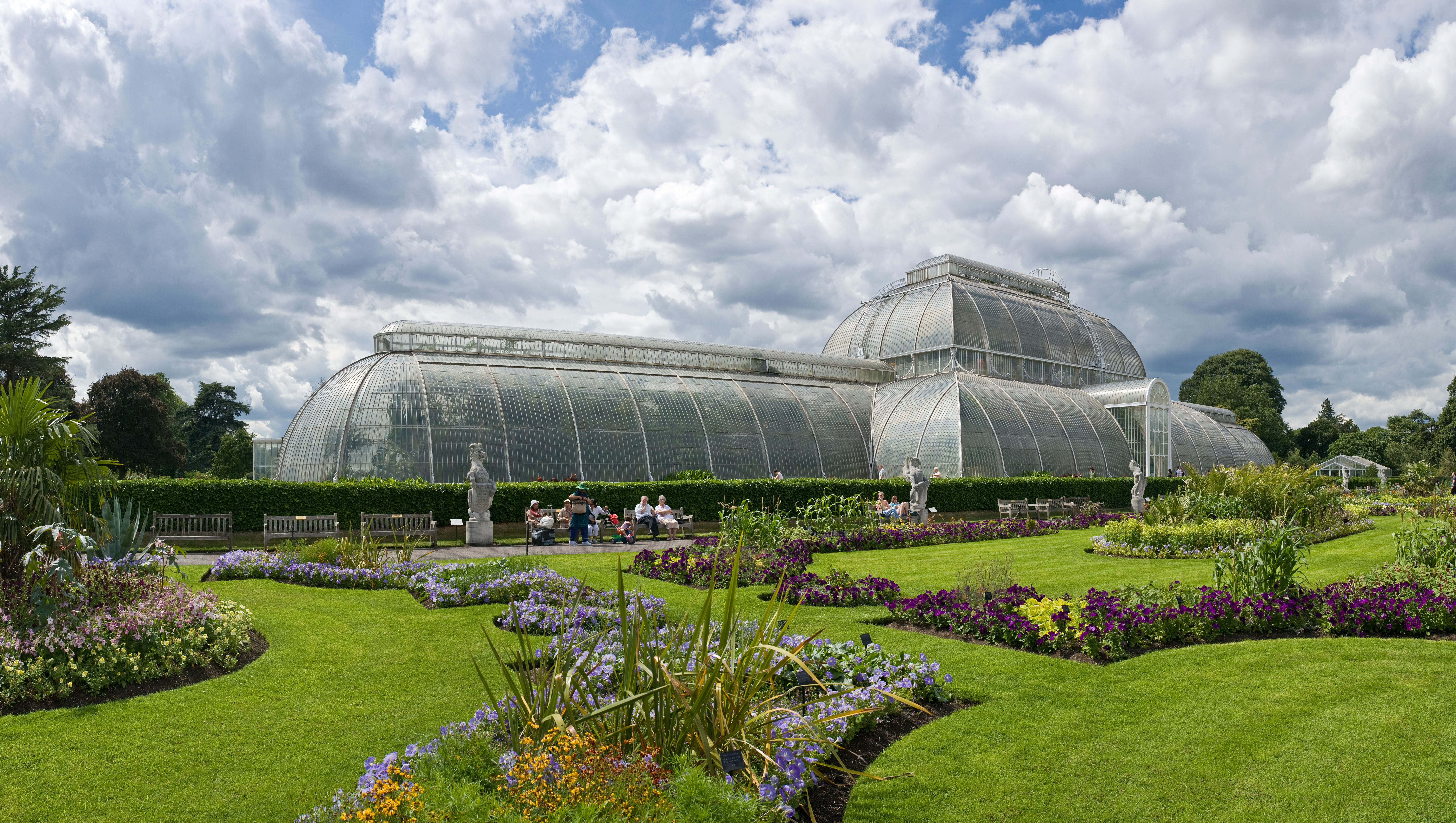 Botanical garden - Wikipedia