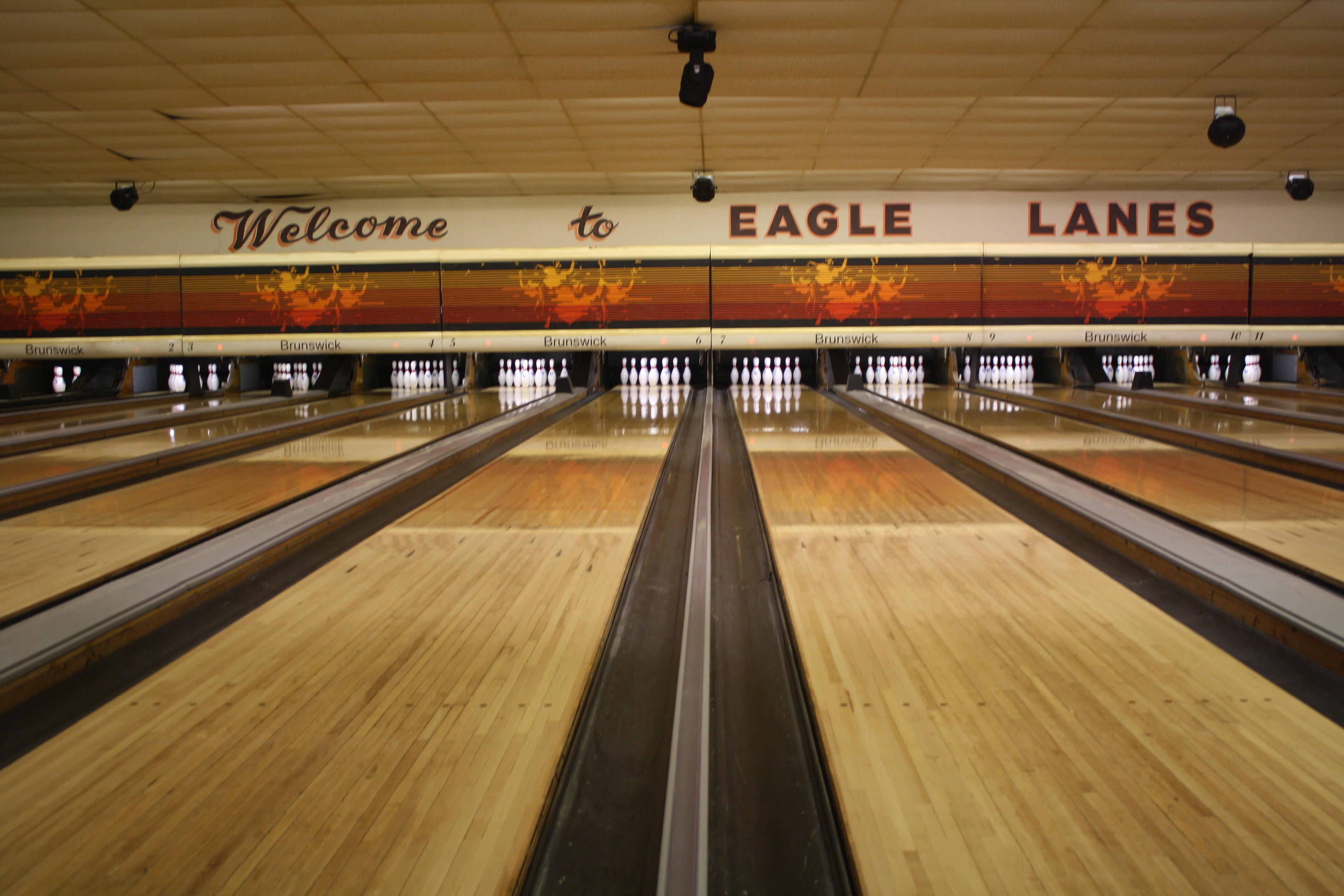 Eagle Lanes and Lounge – The Bowling Destination of the North